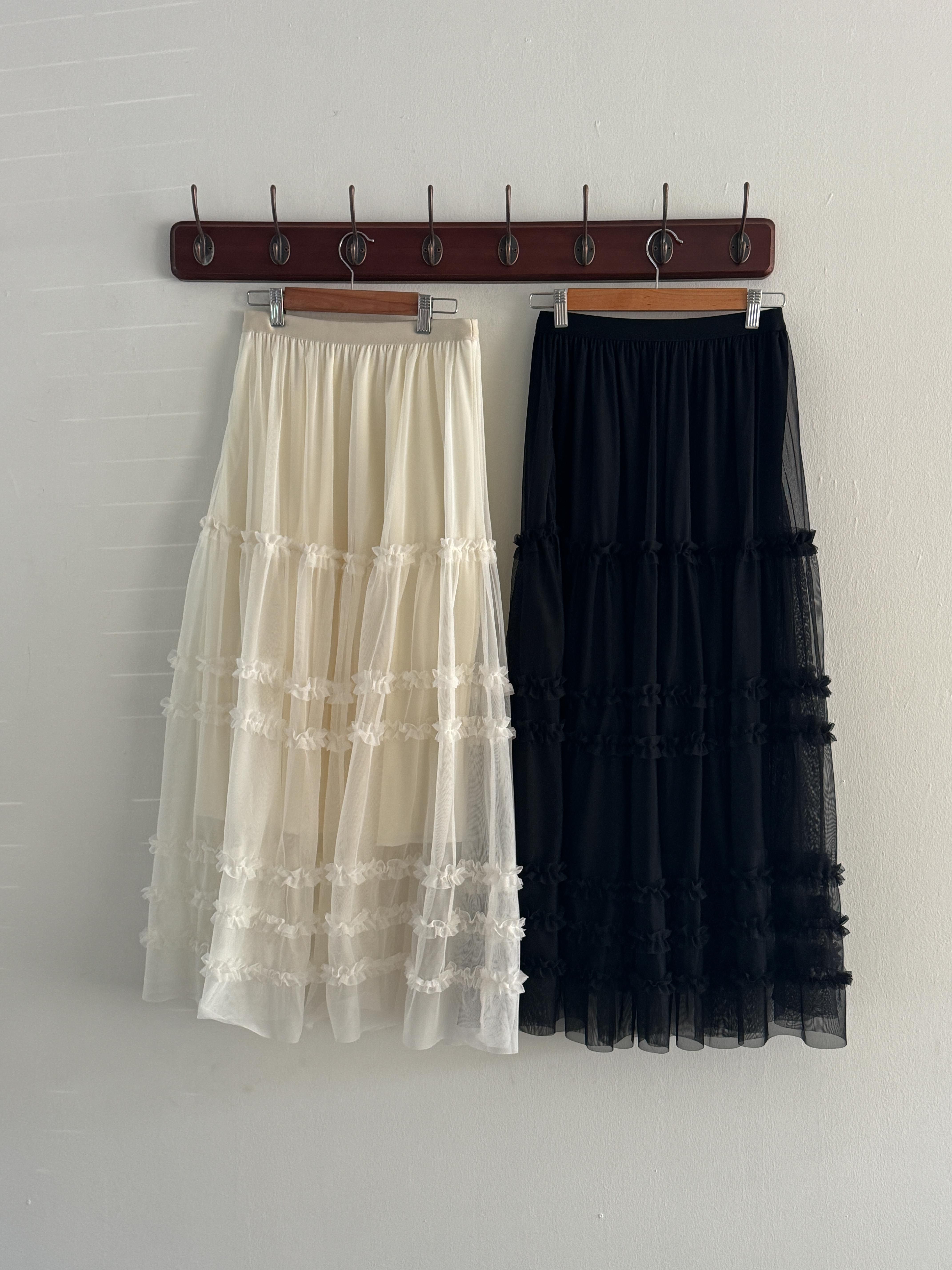 レースシースルーフリルティアードウエストゴムロングスカート | 詳細画像21