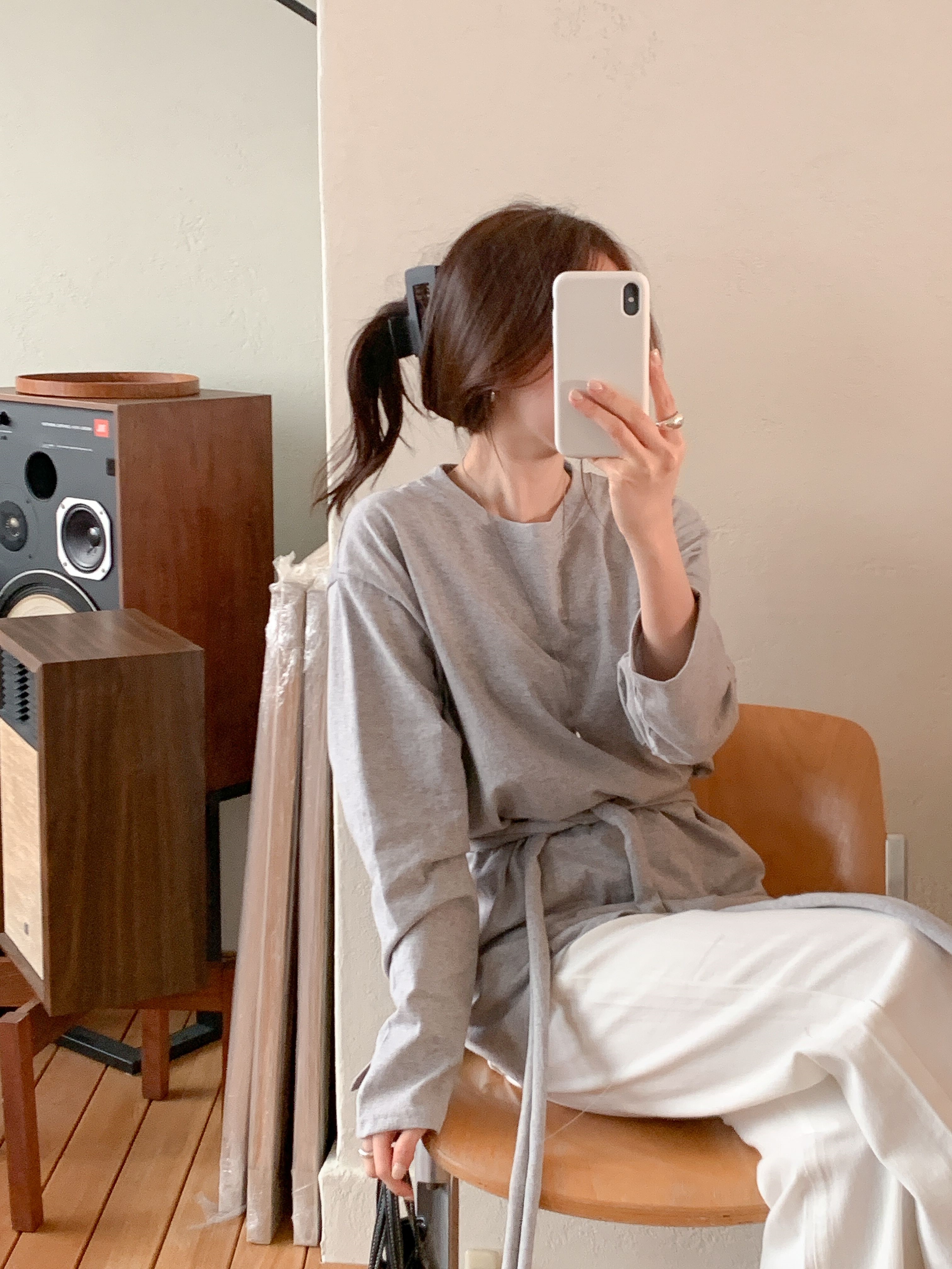 コットンストラップラウンドネックオーバーサイズボクシーロングルーズ長袖無地Tシャツ | 詳細画像2