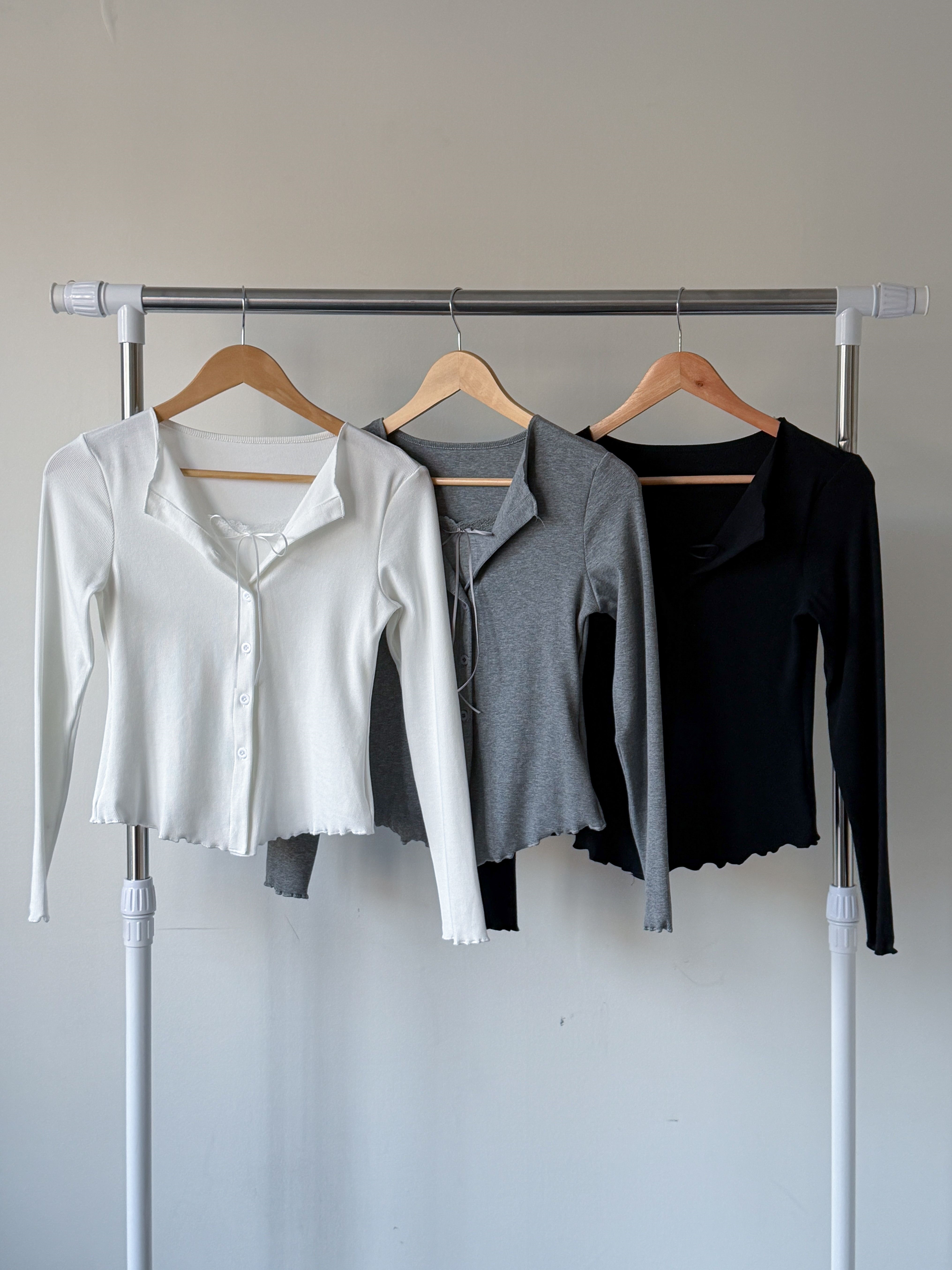 リブレースコンビリボンボタンカラーメロウレイヤード風長袖セミクロップド無地Tシャツ | 詳細画像21