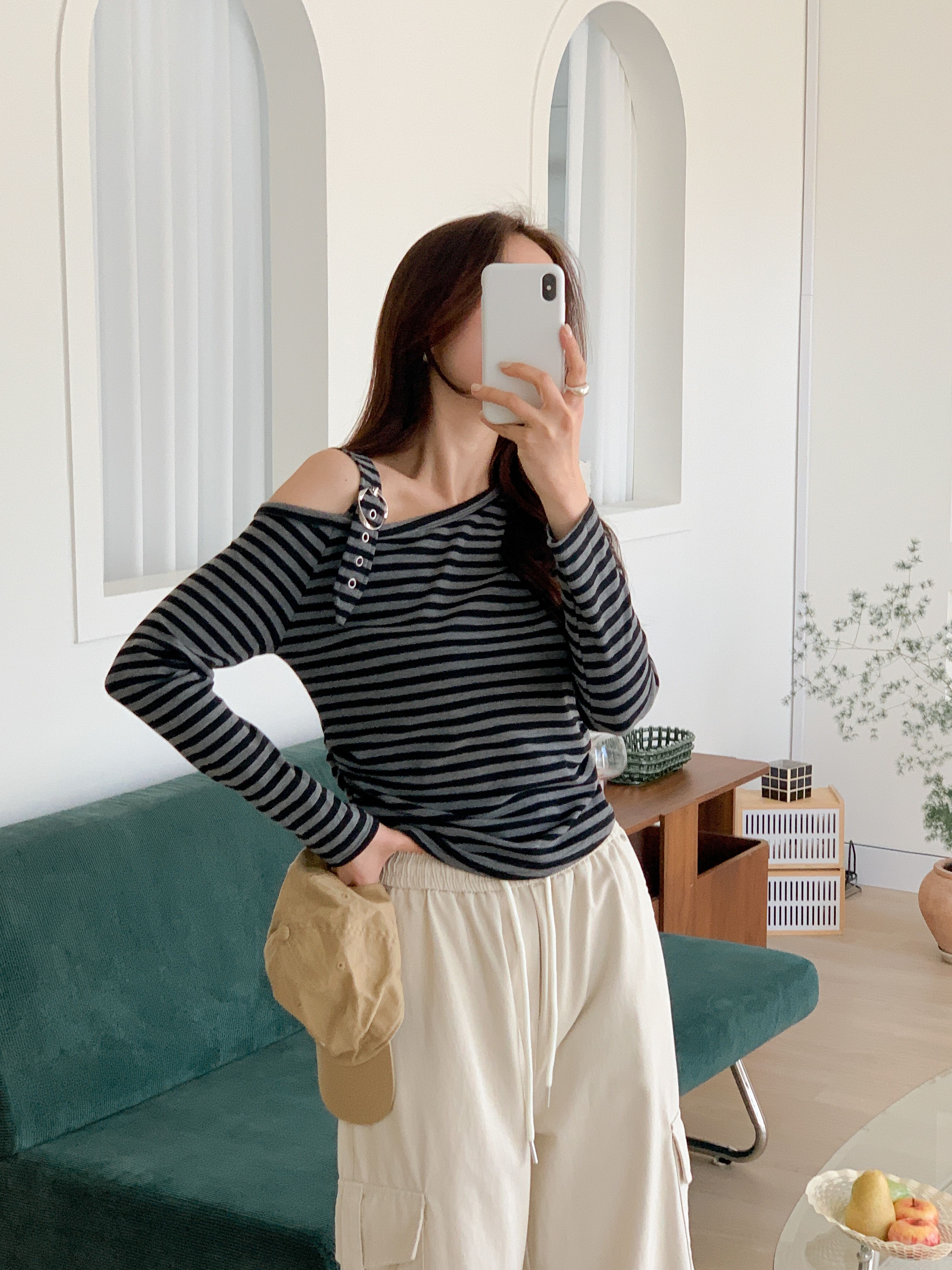 ワンショルダーアンバランスネックバックルシャーリングルーズ長袖ボーダーTシャツ | 詳細画像8