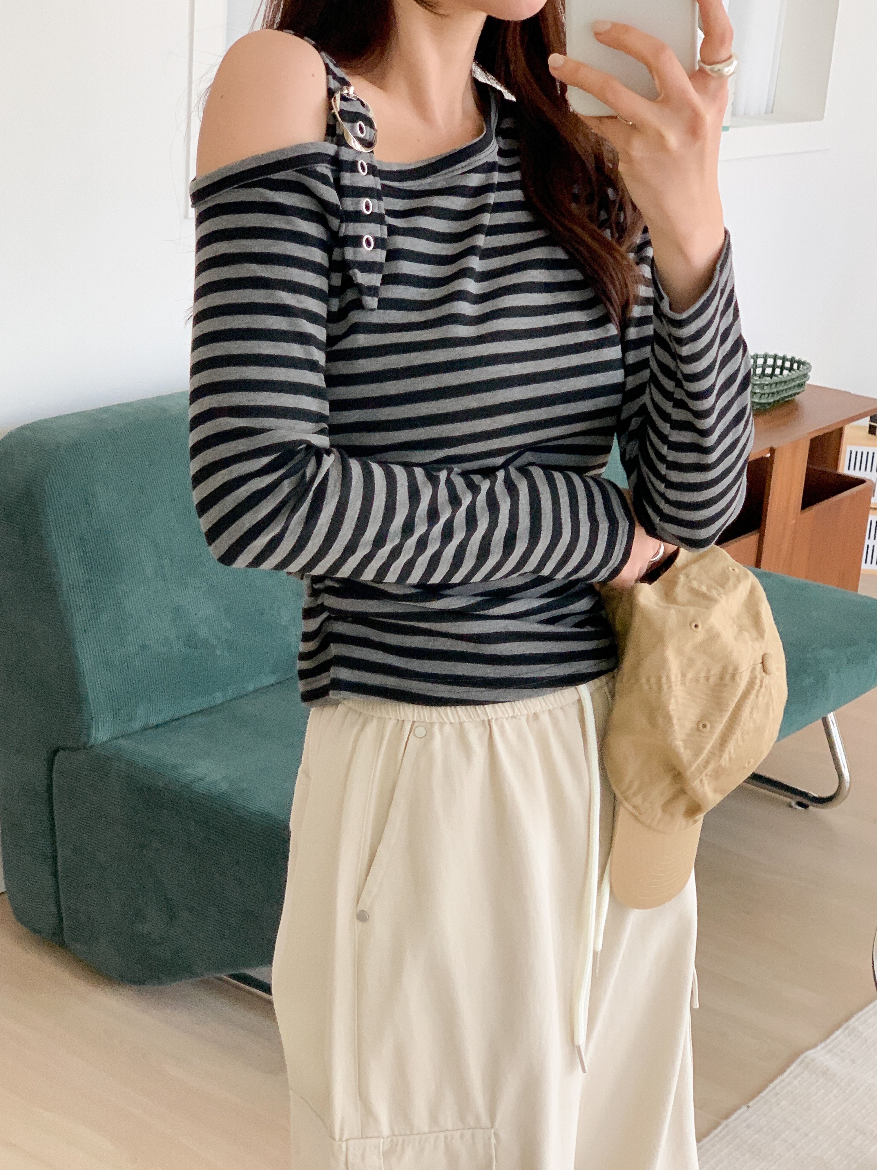 ワンショルダーアンバランスネックバックルシャーリングルーズ長袖ボーダーTシャツ | 詳細画像15