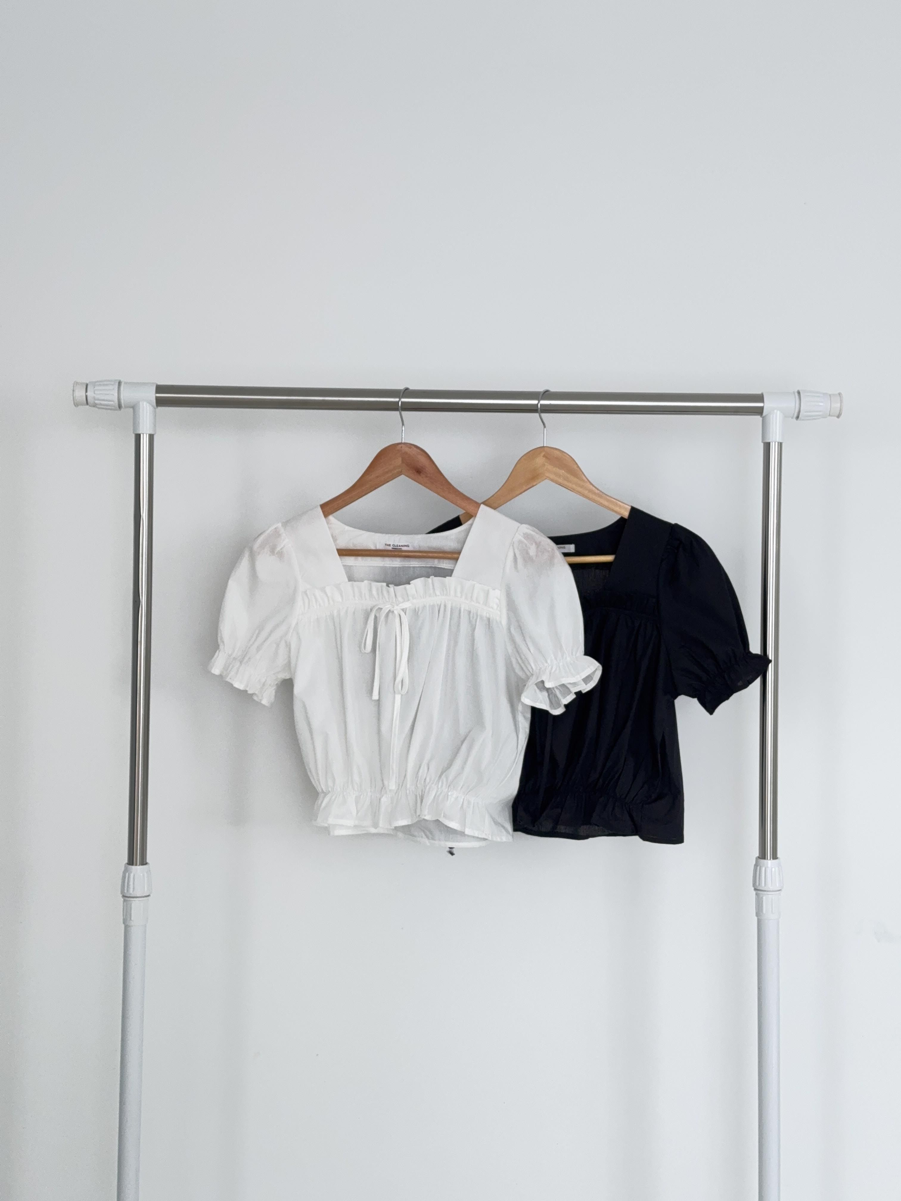 リボンスクエアネックシャーリングフリルパフスリーブクロップド半袖無地ブラウス | 詳細画像21