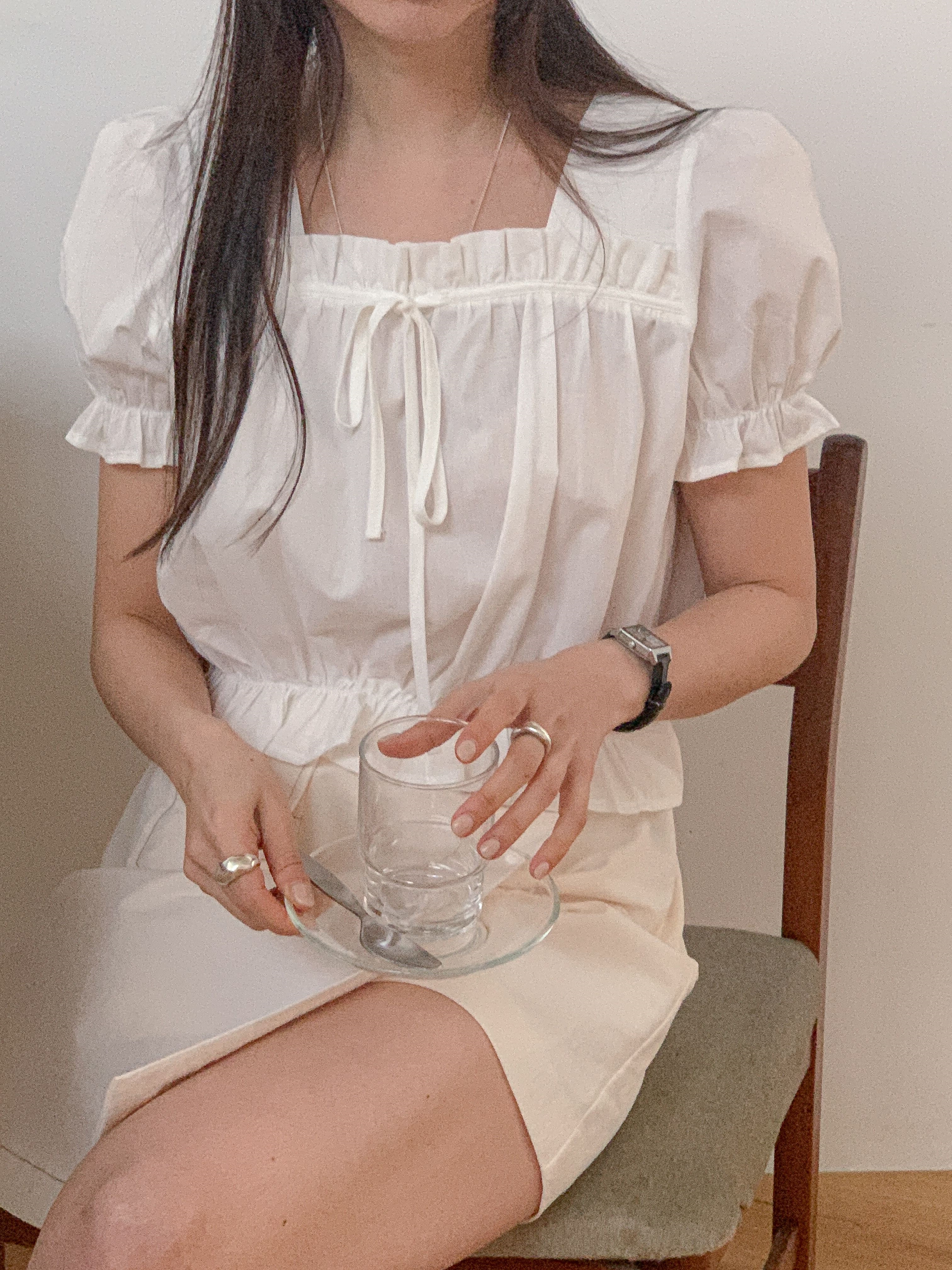 リボンスクエアネックシャーリングフリルパフスリーブクロップド半袖無地ブラウス | 詳細画像18