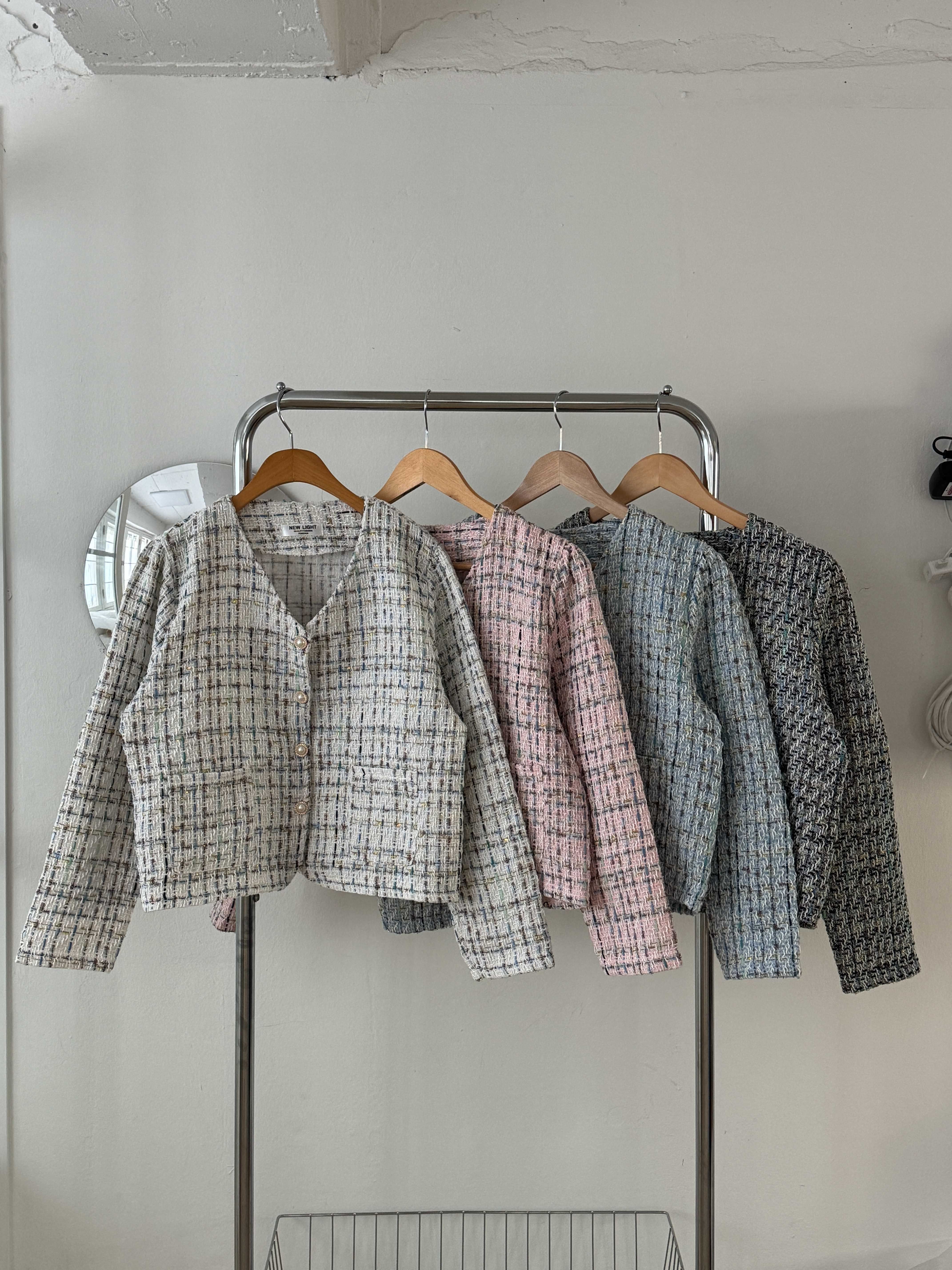 ツイードVネックパール調ボタンパフスリーブ長袖セミクロップドジャケット | 詳細画像21