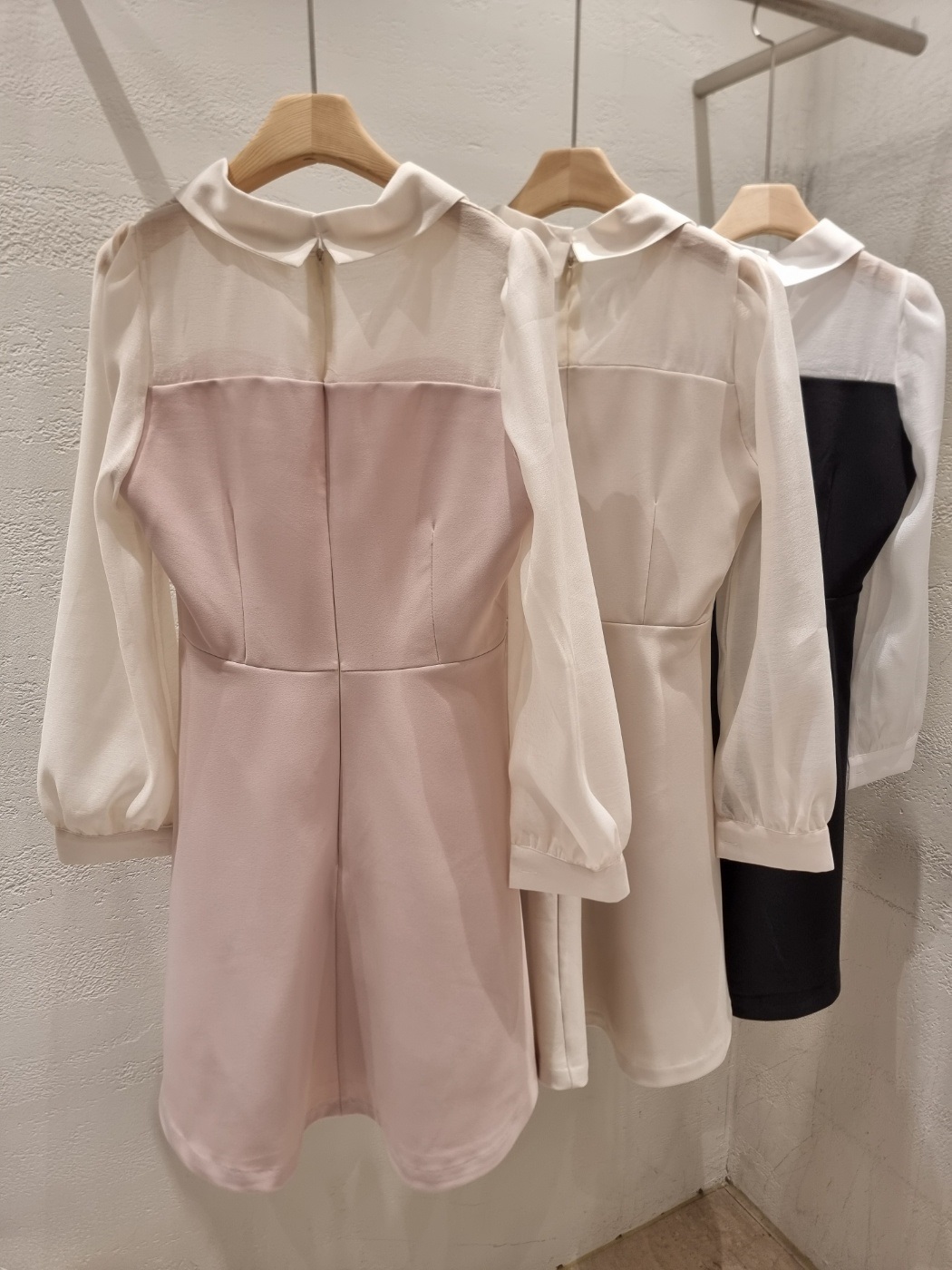 カラーラインパフスリーブレイヤード風長袖フレアボタンスリーブ配色ワンピース | 詳細画像23