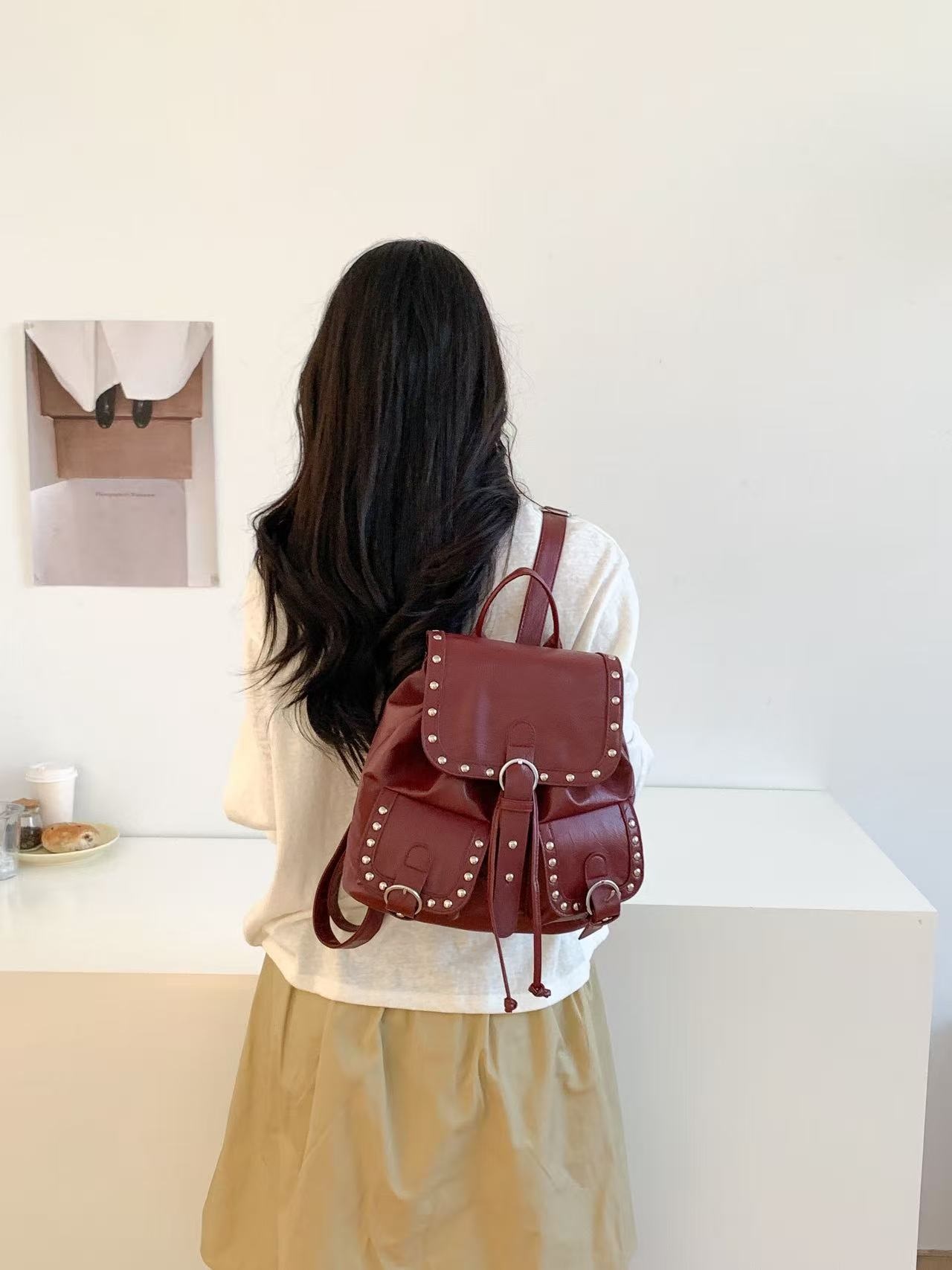 レザー調バックルドローストリングポケットスタッズマグネットボタンバックパック | 詳細画像2