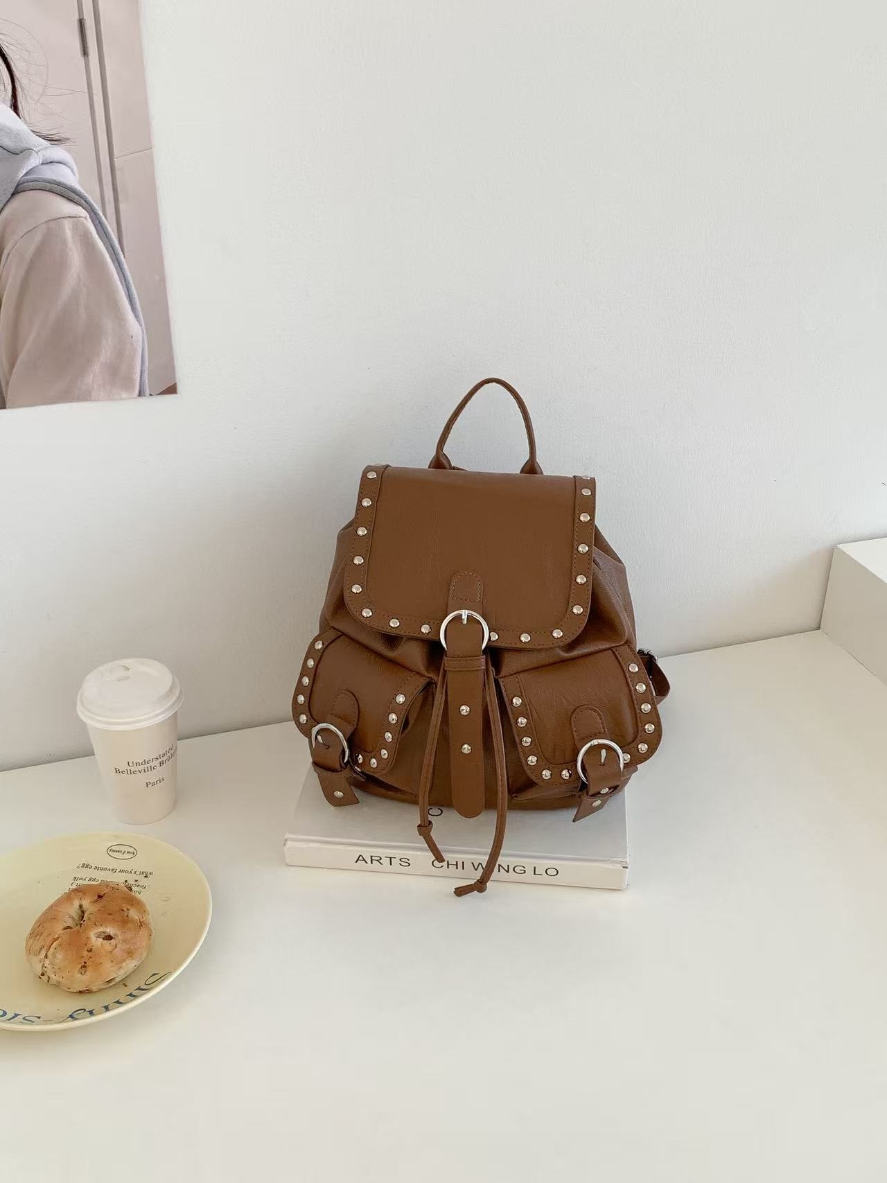 レザー調バックルドローストリングポケットスタッズマグネットボタンバックパック | 詳細画像13