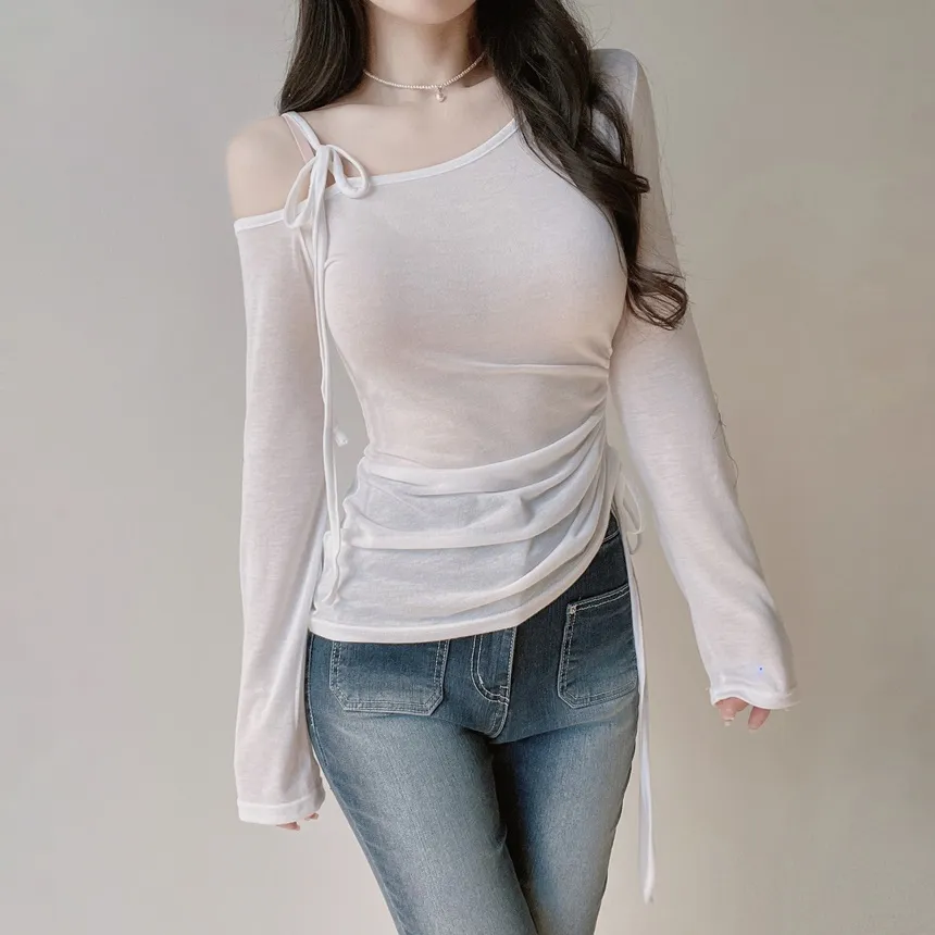 シースルーワンショルダーアンバランスネックシャーリングドローストリング長袖Tシャツ | mirangmirang | 詳細画像2