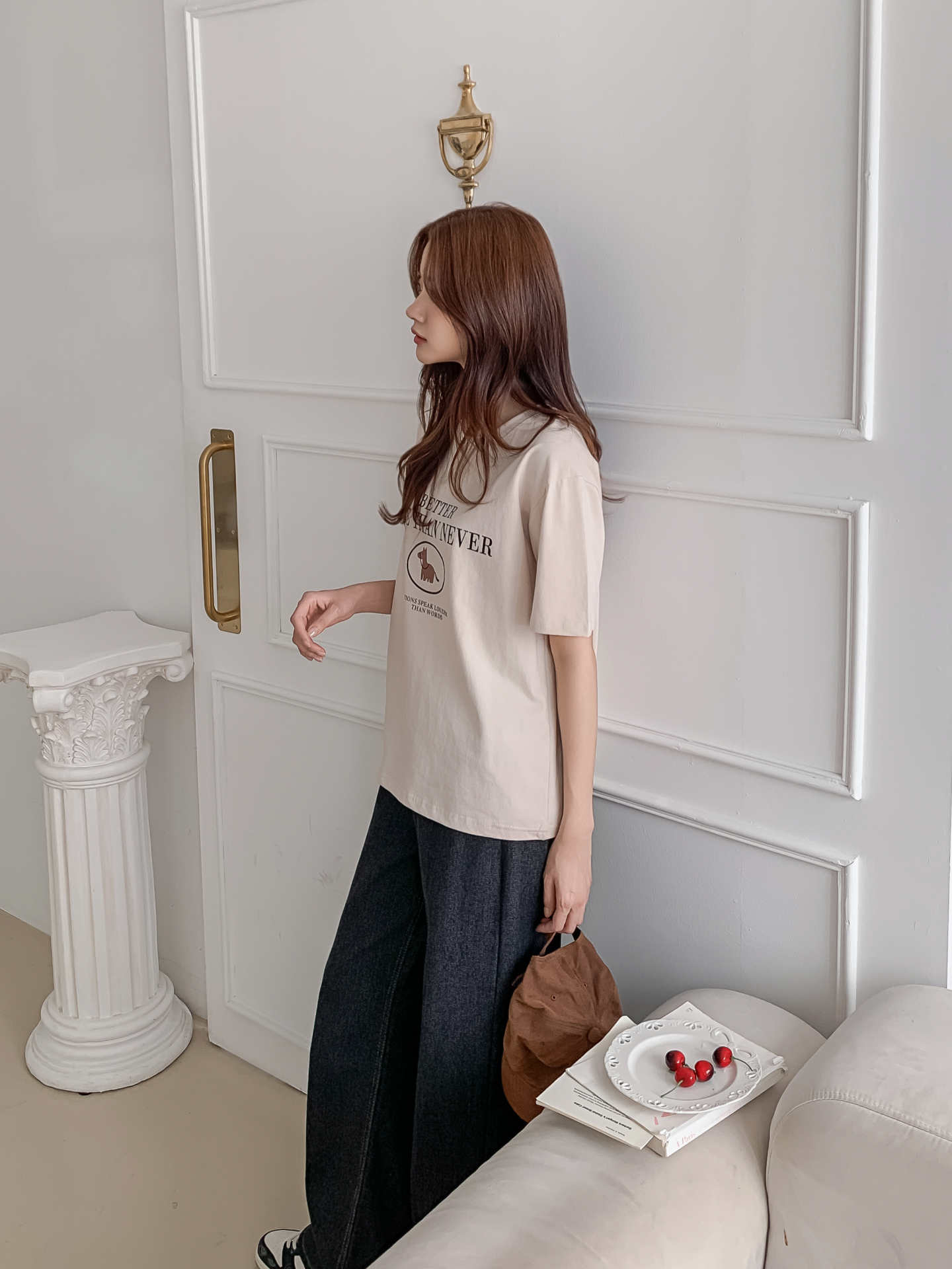 コットンラウンドネックベーシック半袖ロゴTシャツ | 詳細画像2