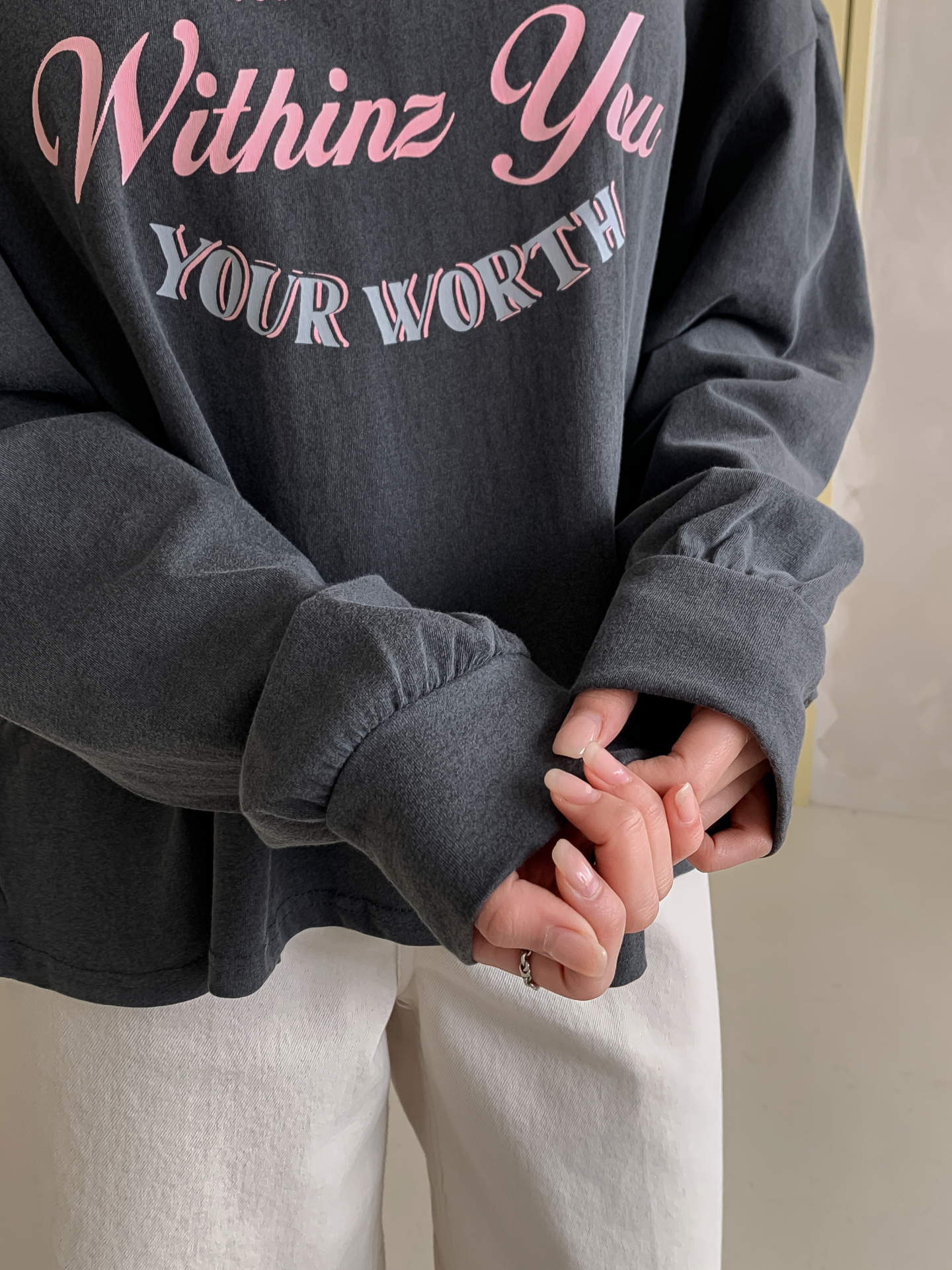 コットンラウンドネックベーシック長袖ロゴスウェット | 詳細画像13