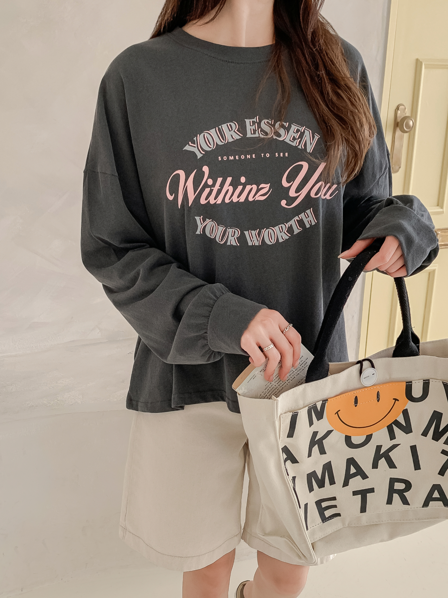 コットンラウンドネックベーシック長袖ロゴスウェット | 詳細画像14