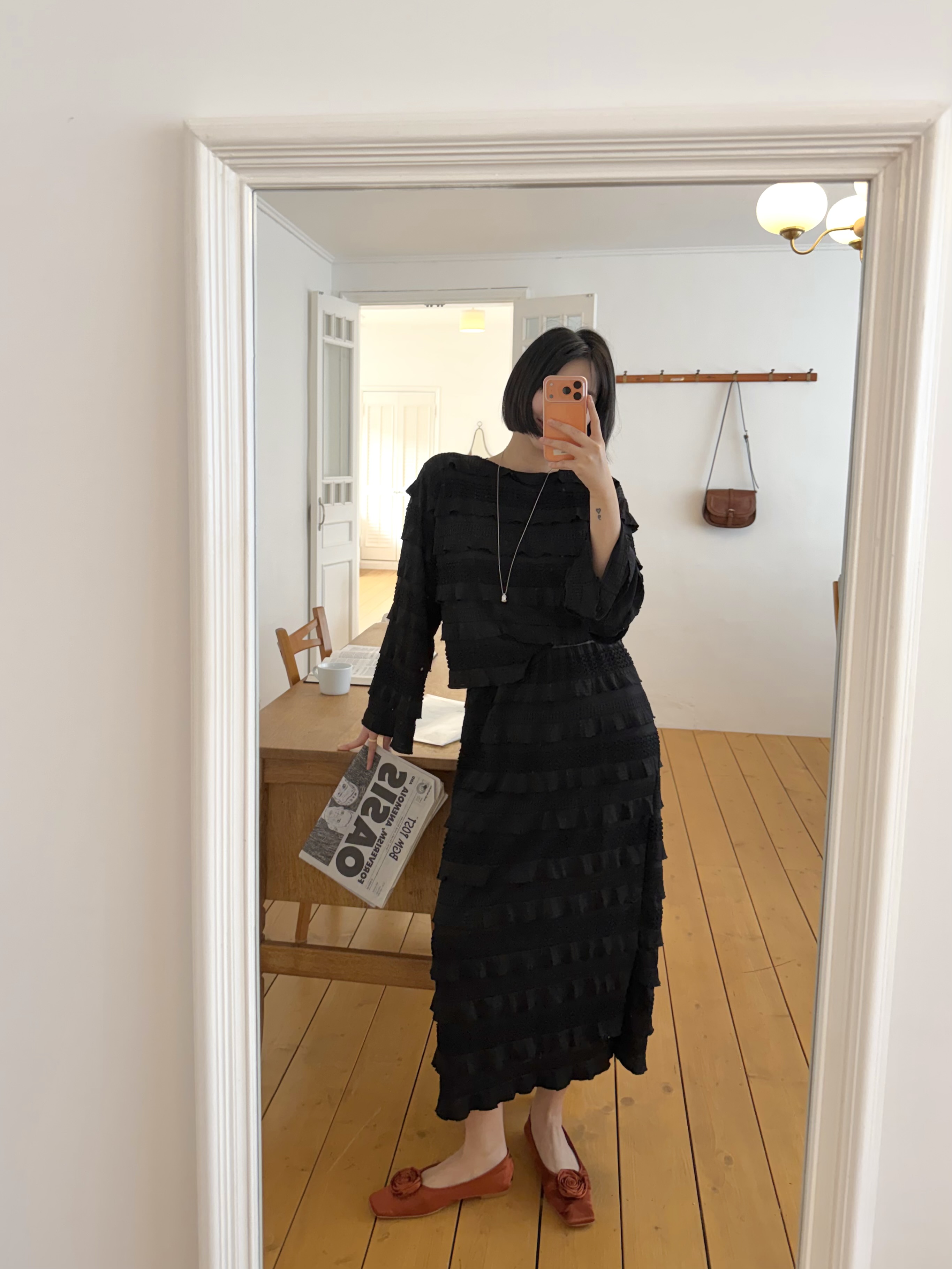 ラウンドネックティアード長袖Tシャツ | 詳細画像9