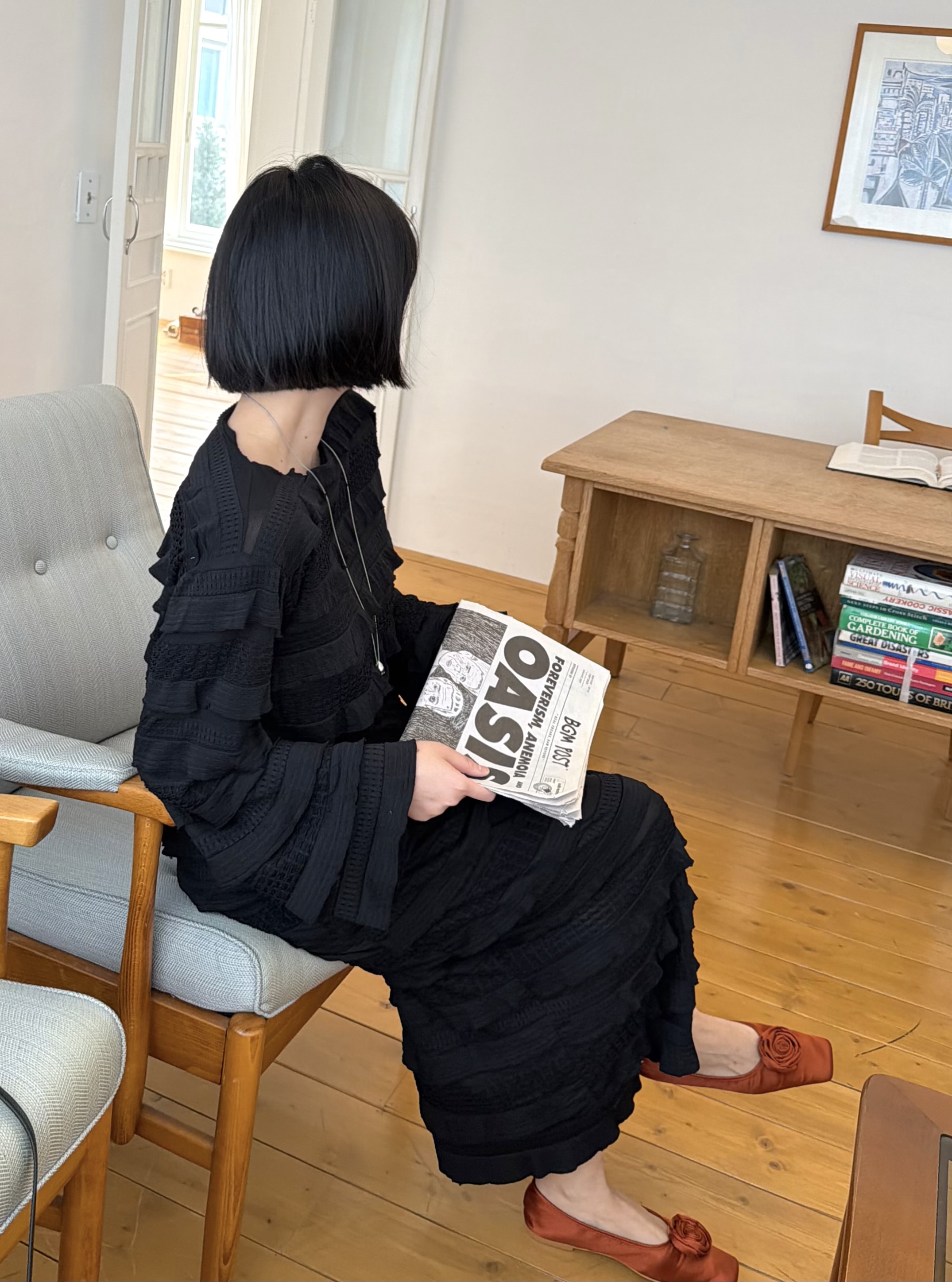 ラウンドネックティアード長袖Tシャツ | 詳細画像10