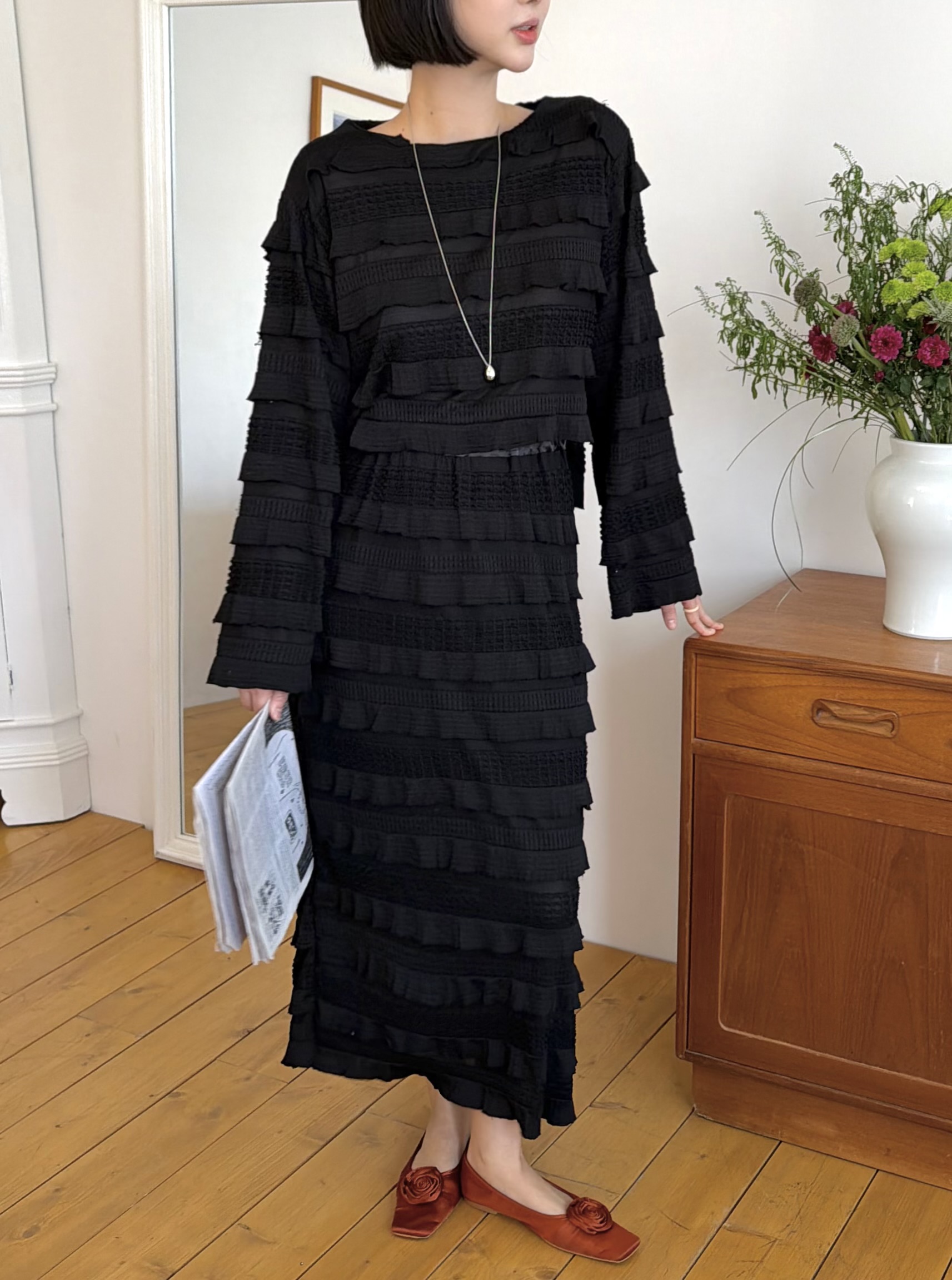 ラウンドネックティアード長袖Tシャツ | 詳細画像11