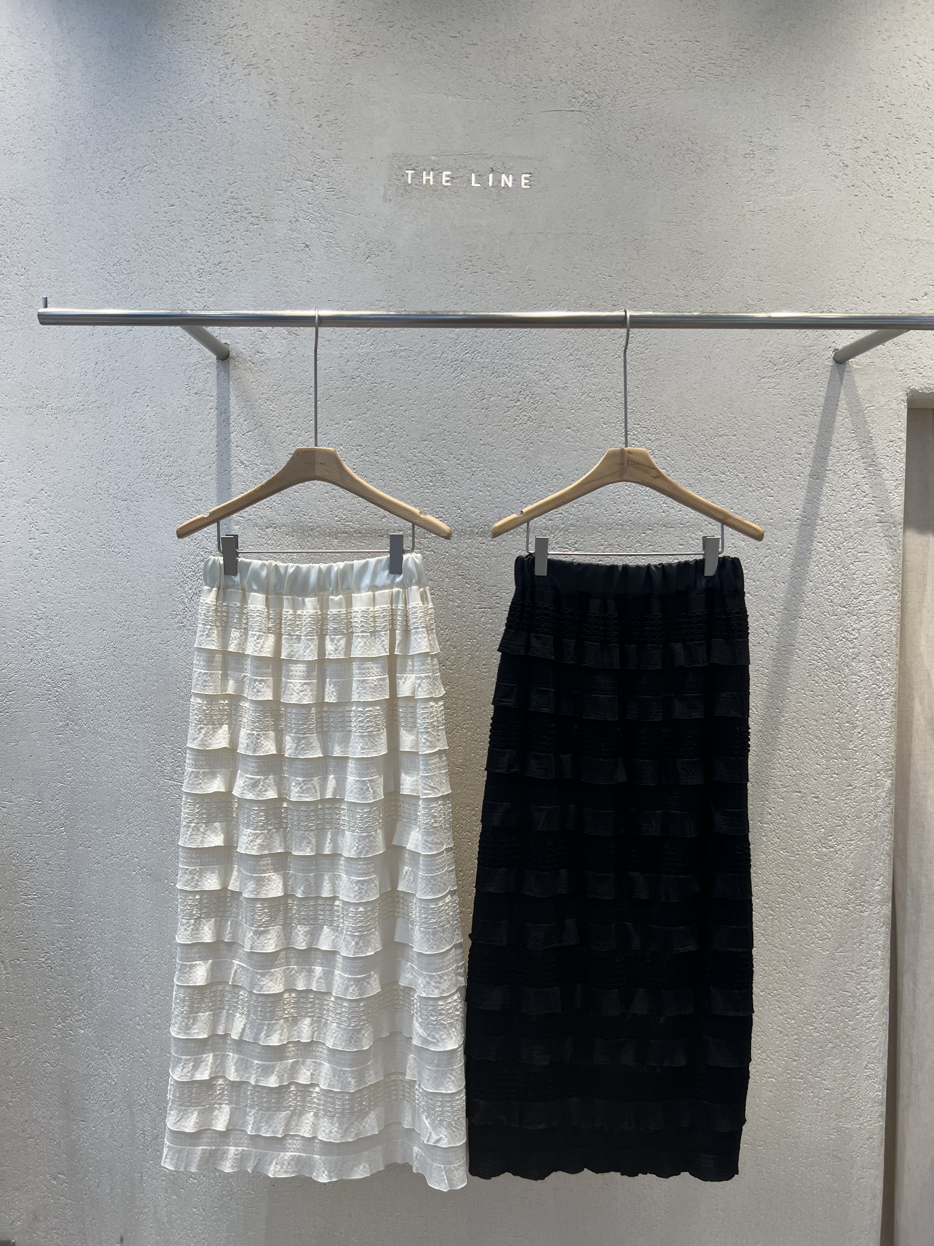 コーデュロイティアードウエストゴムロングスカート | 詳細画像16