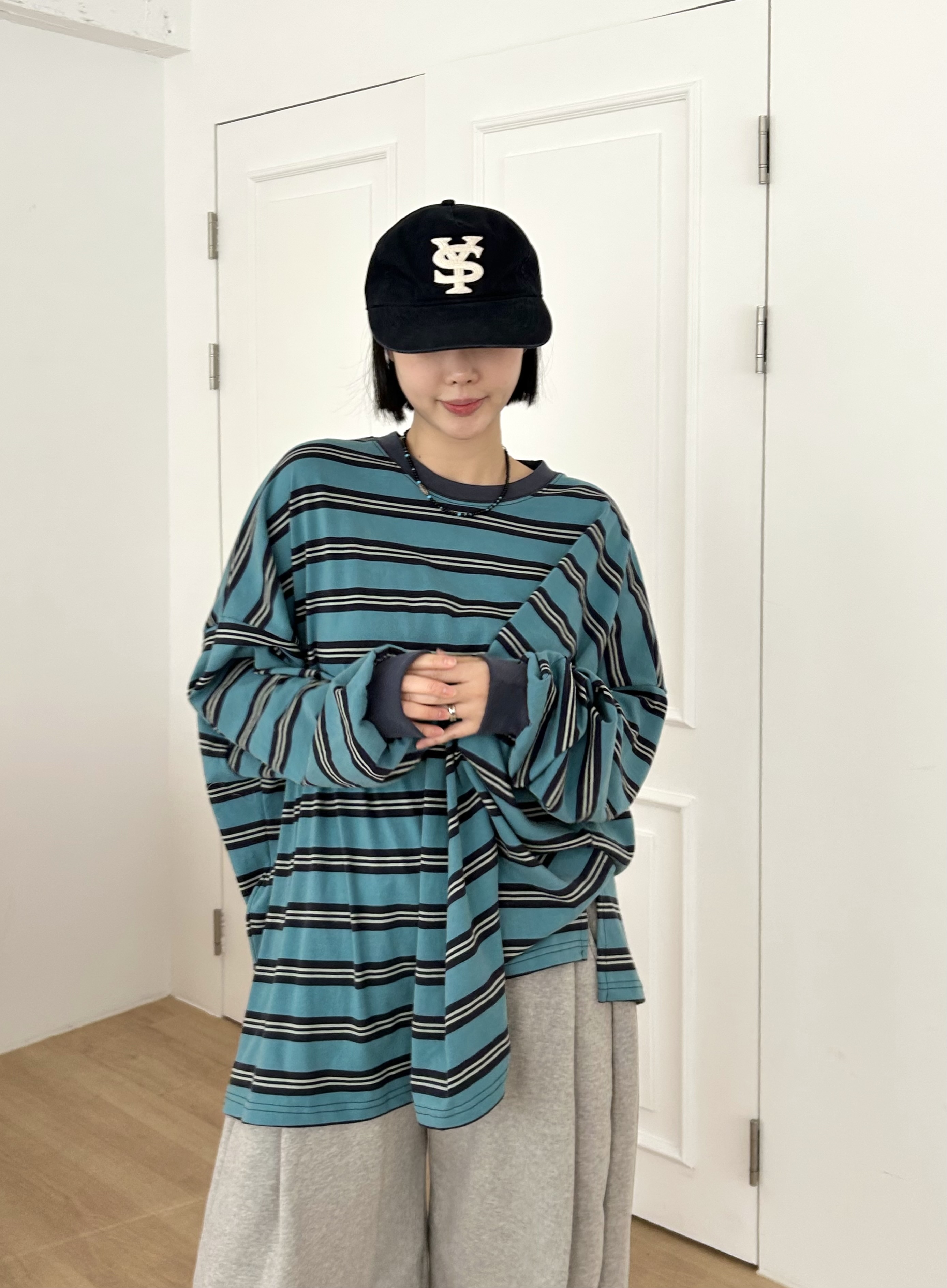 コットンラウンドネックベーシックボクシールーズ長袖ボーダー配色Tシャツ | 詳細画像2