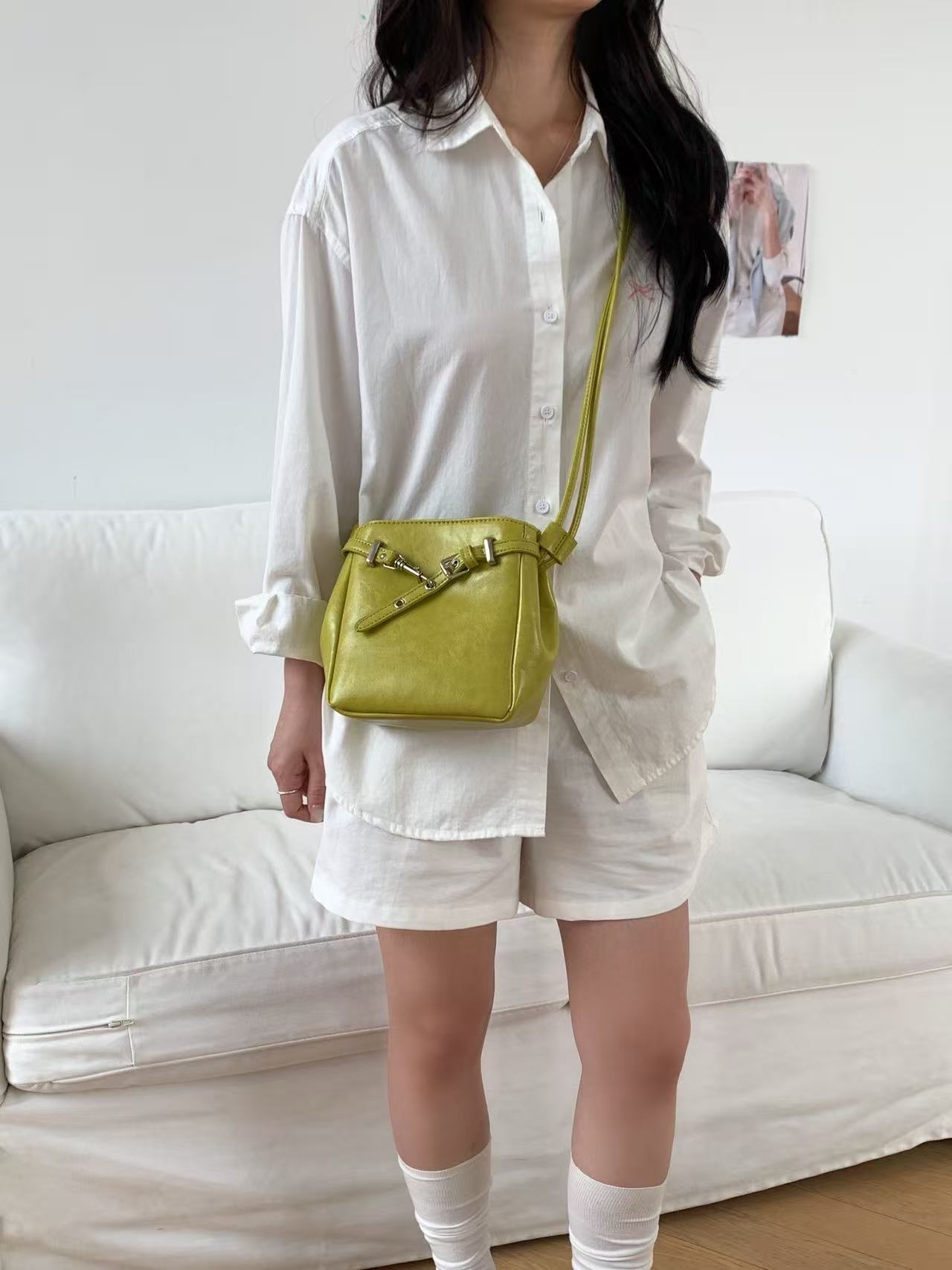 レザー調ショルダーバッグ | 詳細画像4