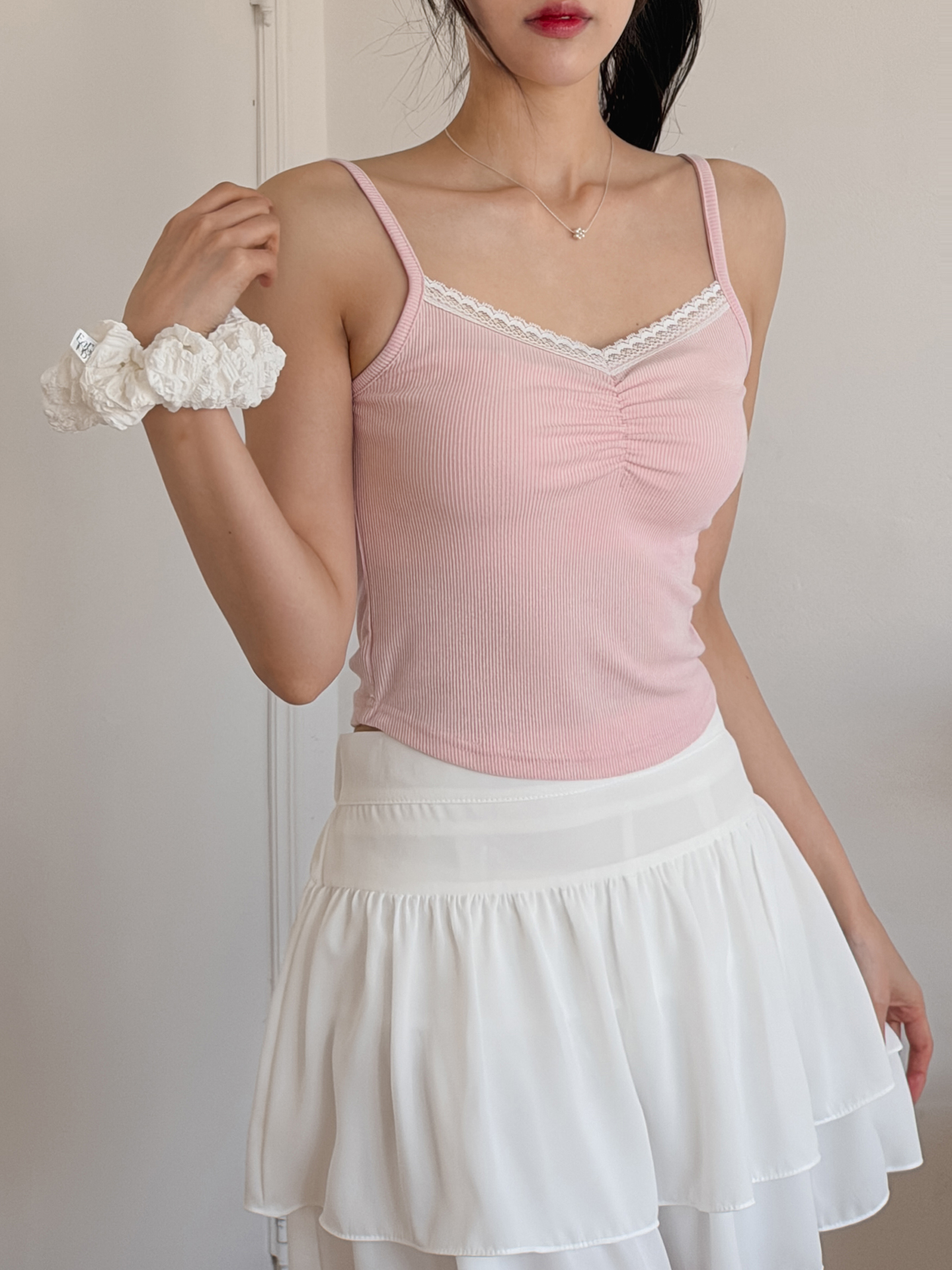 クロップドスリムギャザーレースアップキャミソール | 詳細画像2