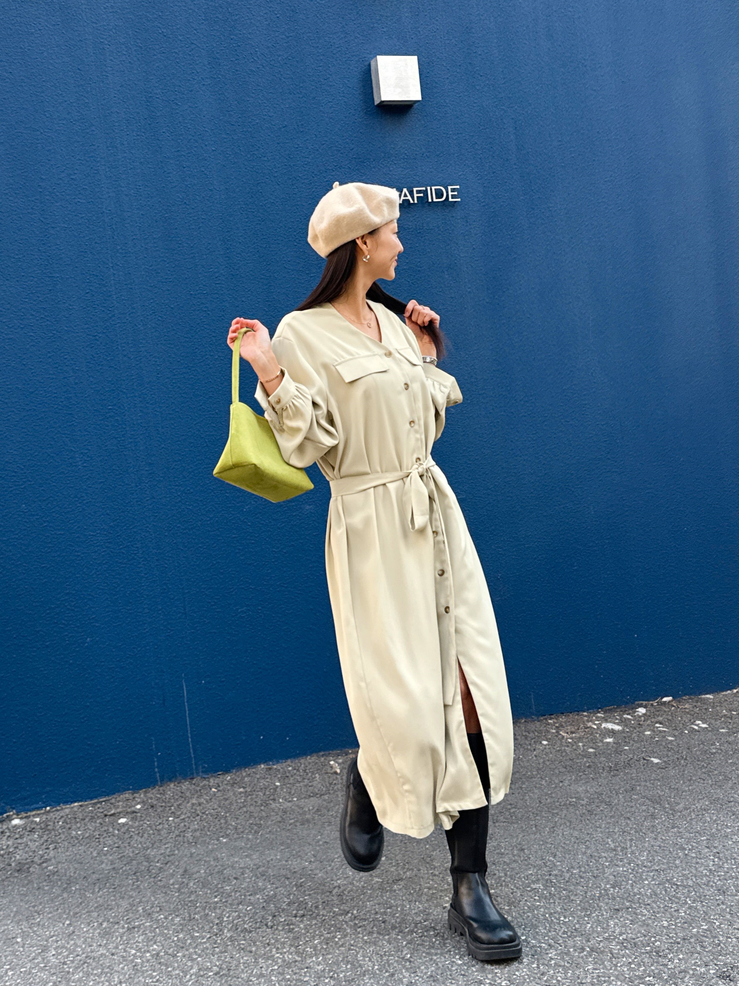 ボタンVネックIライン長袖ワンピースストラップ付 | 詳細画像3