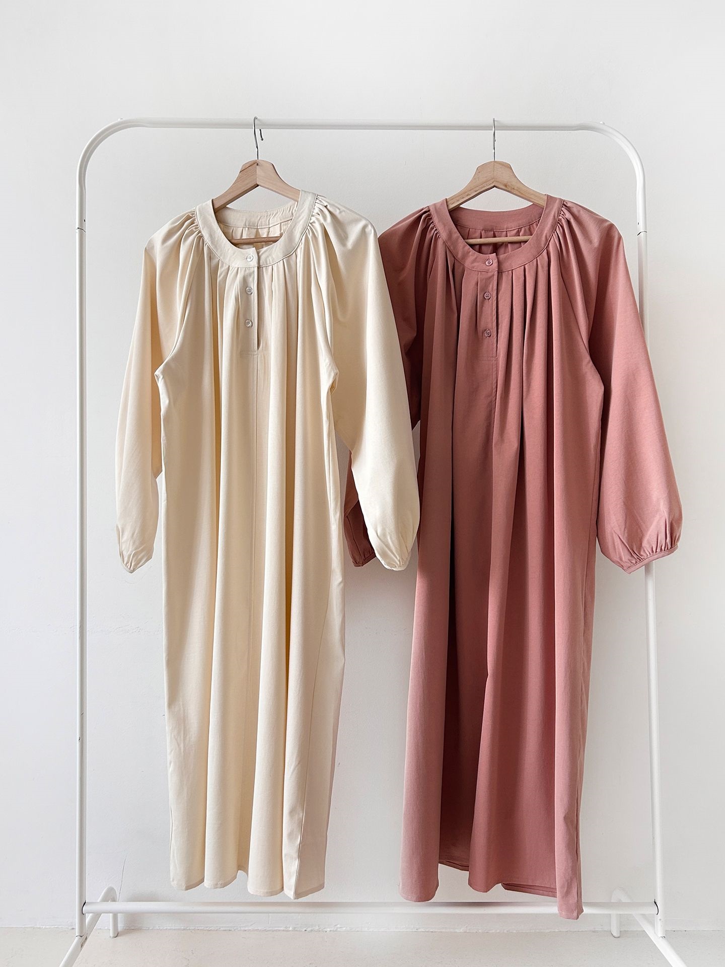 ピンタックラグランオーバーサイズロング長袖ワンピース | 詳細画像18