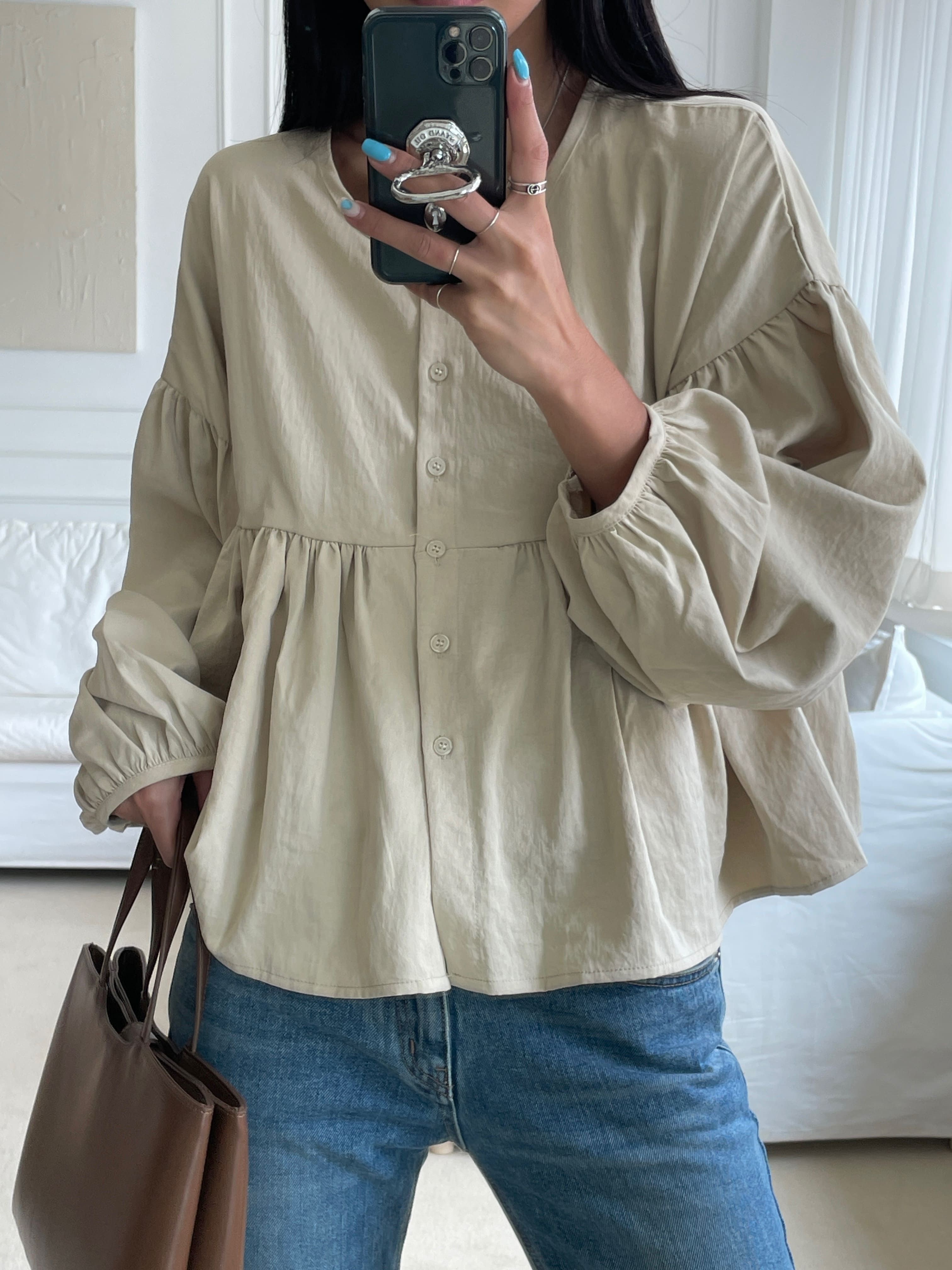 ボタンルーズ長袖ギャザーブラウス | 詳細画像2