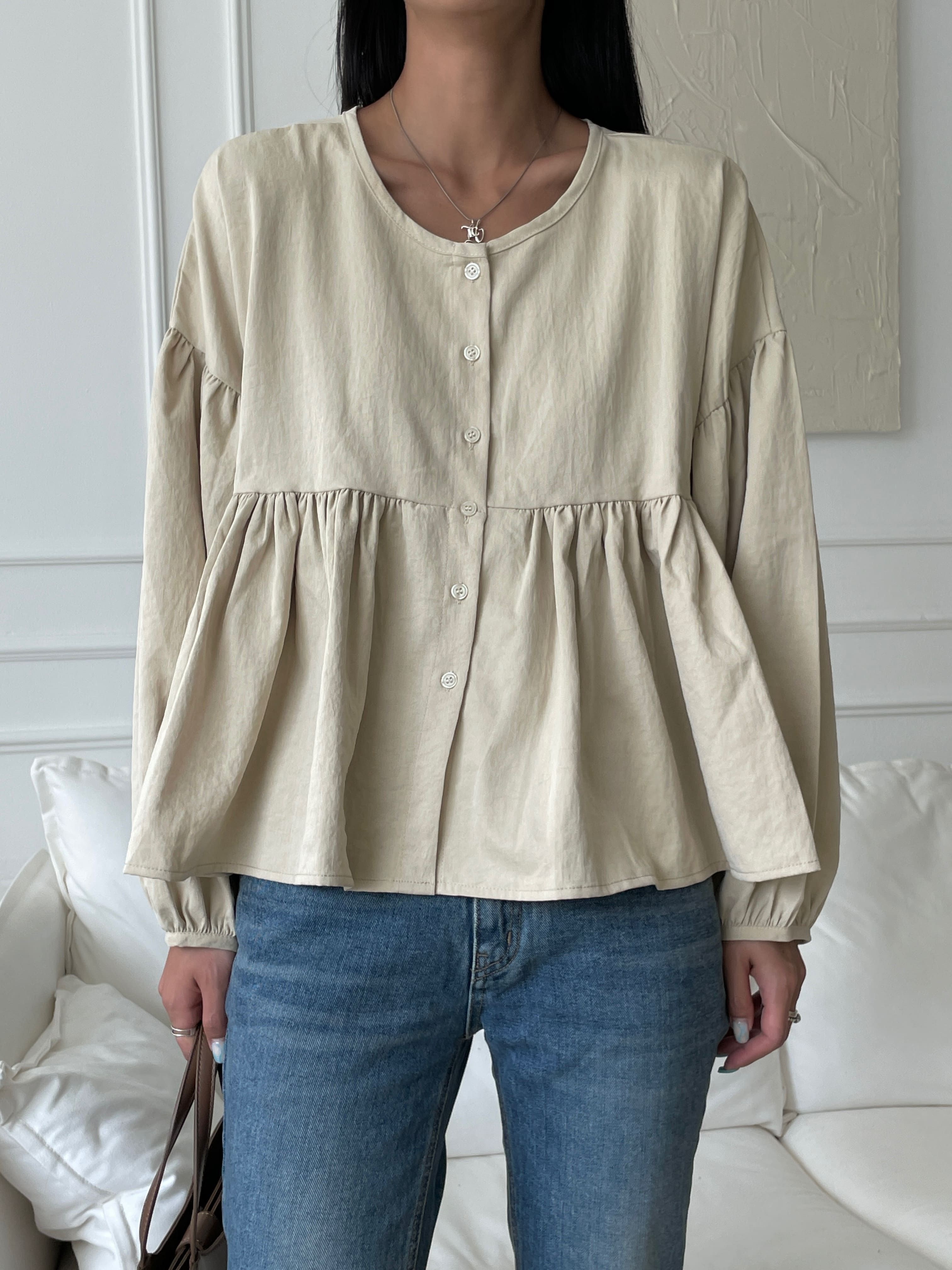 ボタンルーズ長袖ギャザーブラウス | 詳細画像5