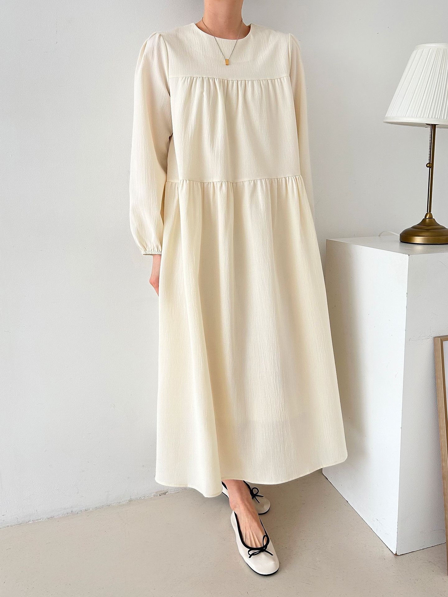 ラウンドネックティアードロングルーズ長袖ワンピース | 詳細画像13