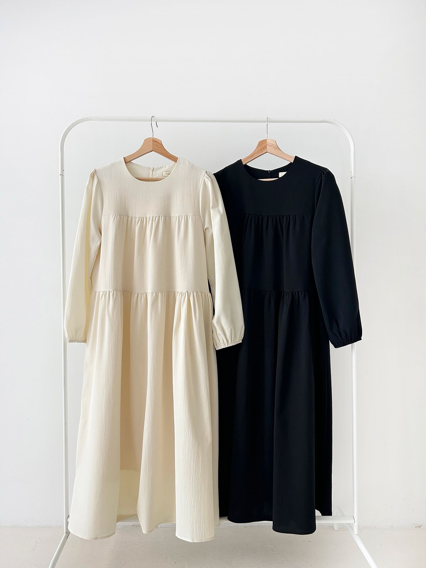 ラウンドネックティアードロングルーズ長袖ワンピース | 詳細画像18