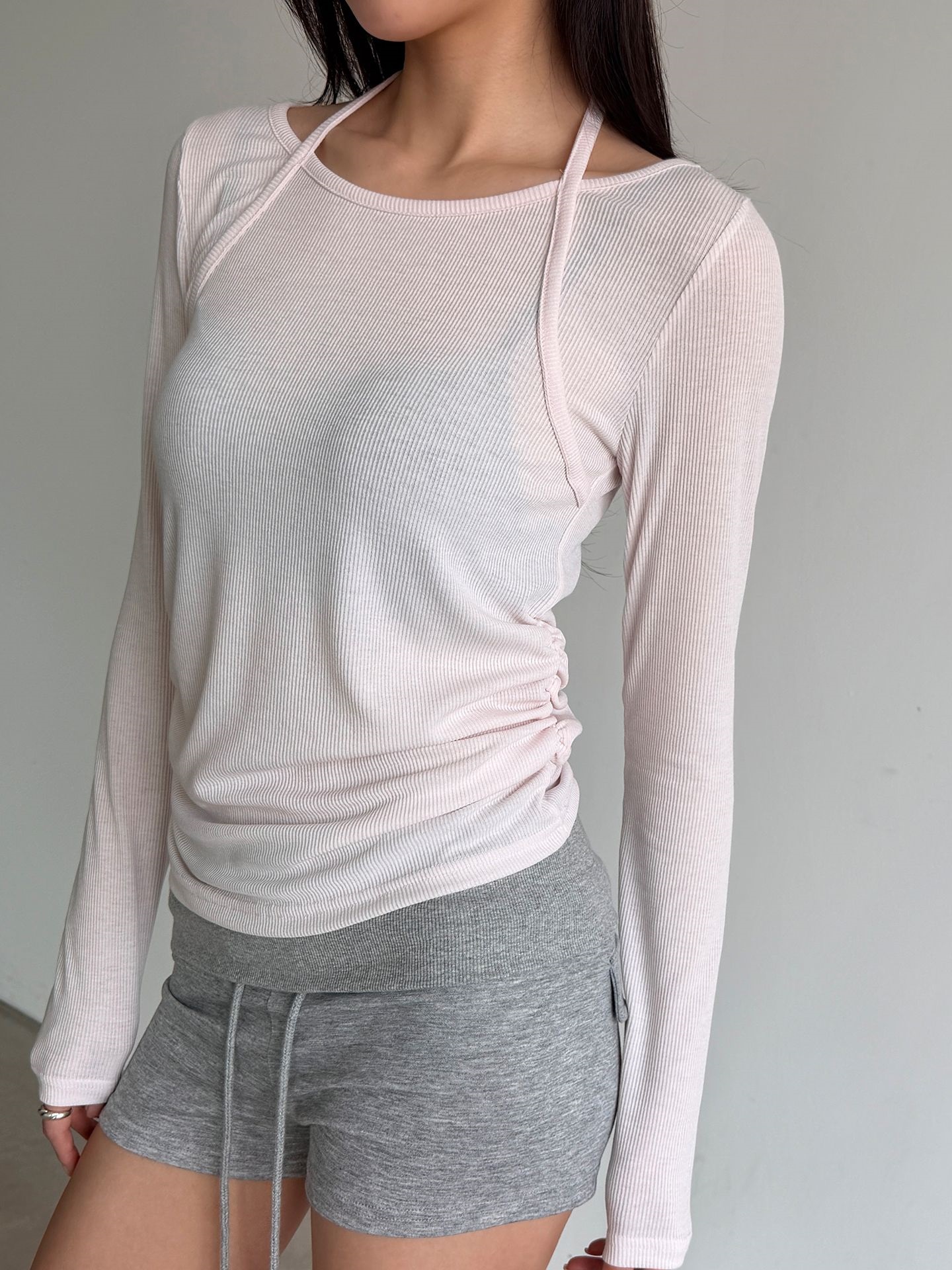 ホルターネックベーシックスリムレイヤード風長袖配色Tシャツ | 詳細画像7