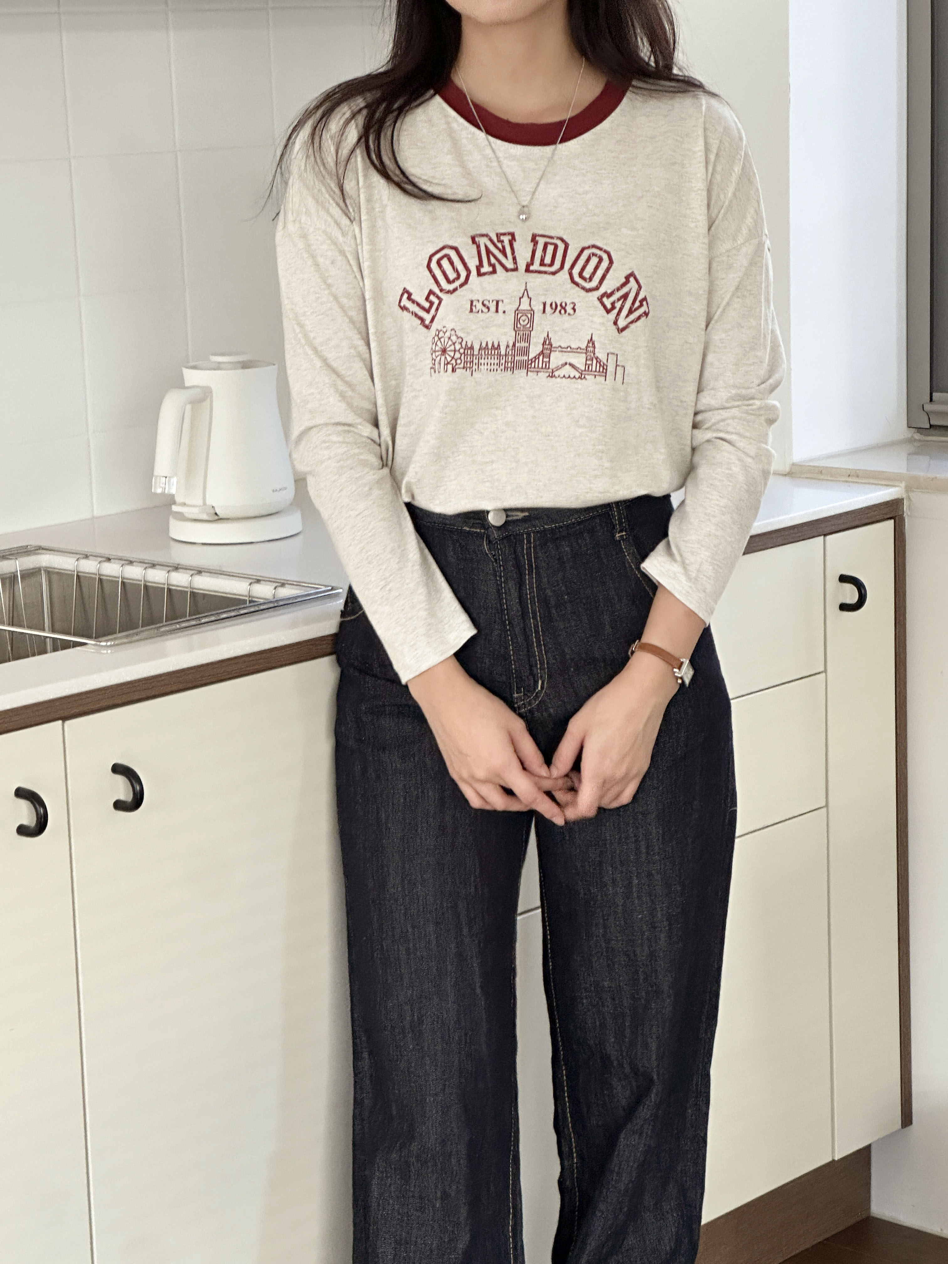 コットンラウンドネックベーシック長袖ロゴ配色Tシャツ | 詳細画像5