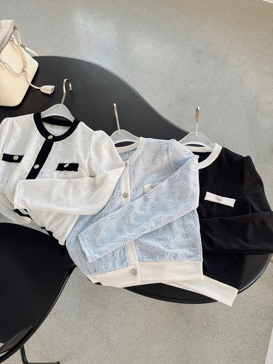 ニットボタンラウンドネック長袖配色カーディガン | 詳細画像9