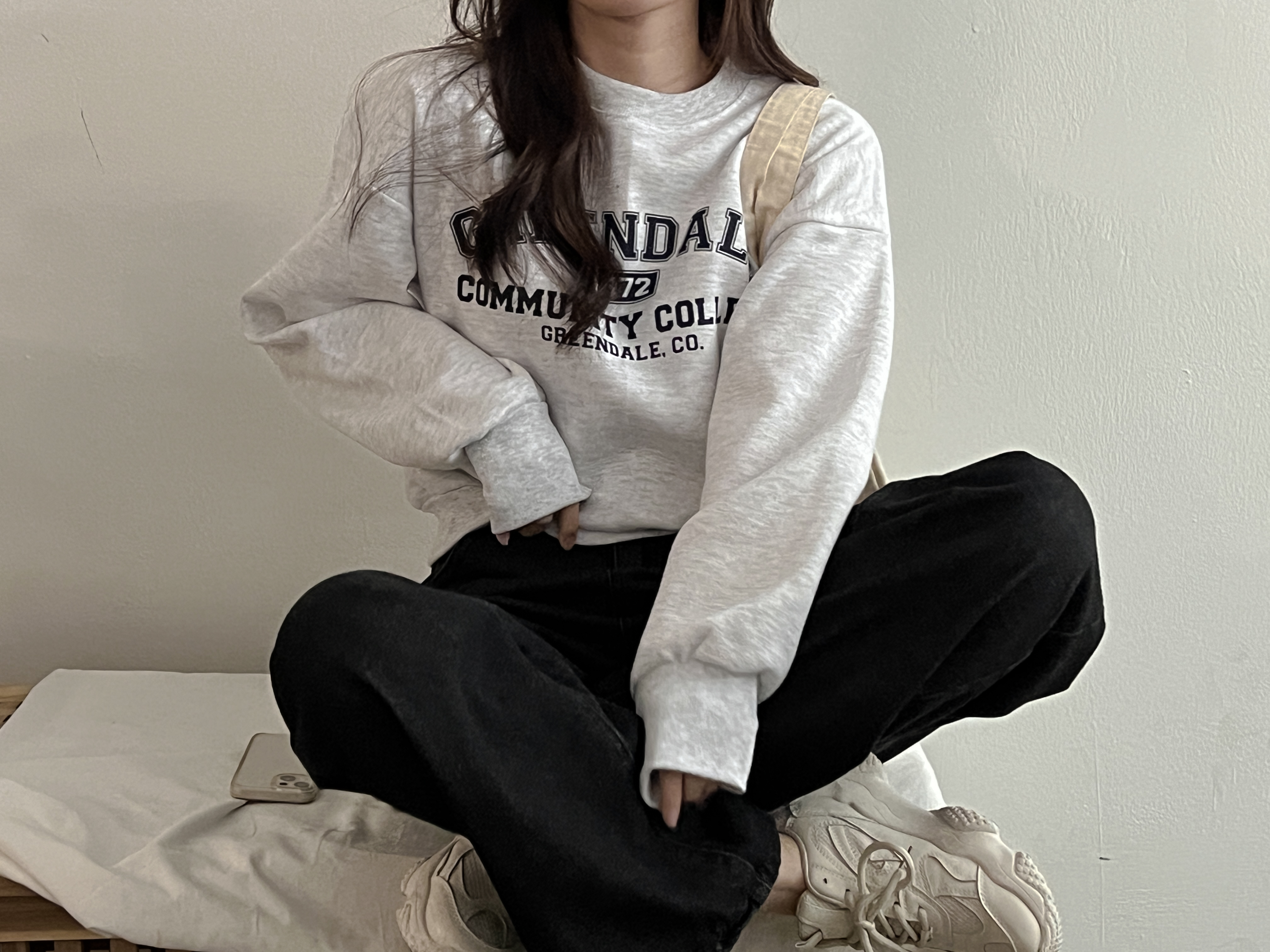 ラウンドネックベーシック長袖ロゴスウェット | 詳細画像3