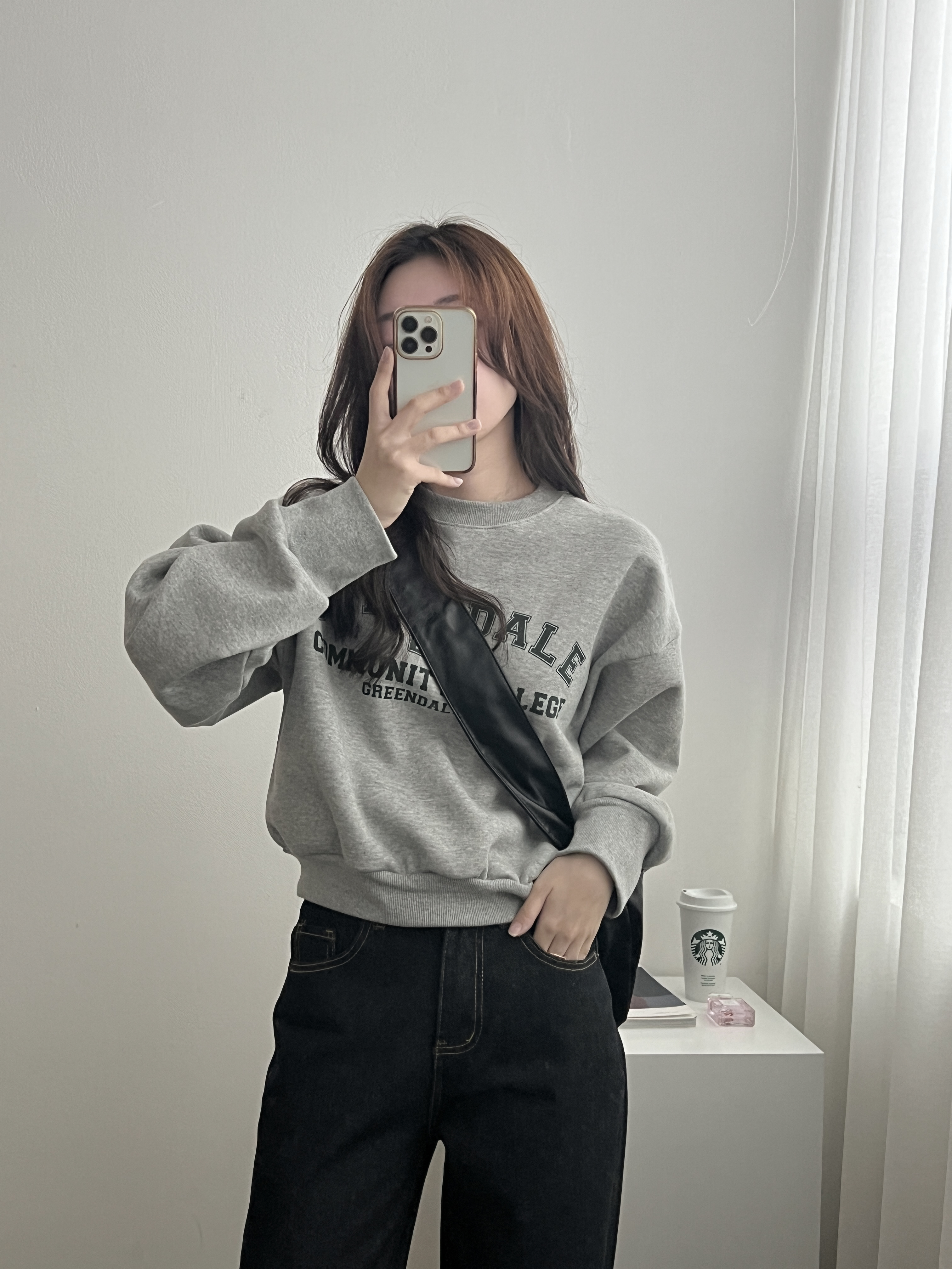 ラウンドネックベーシック長袖ロゴスウェット | 詳細画像13