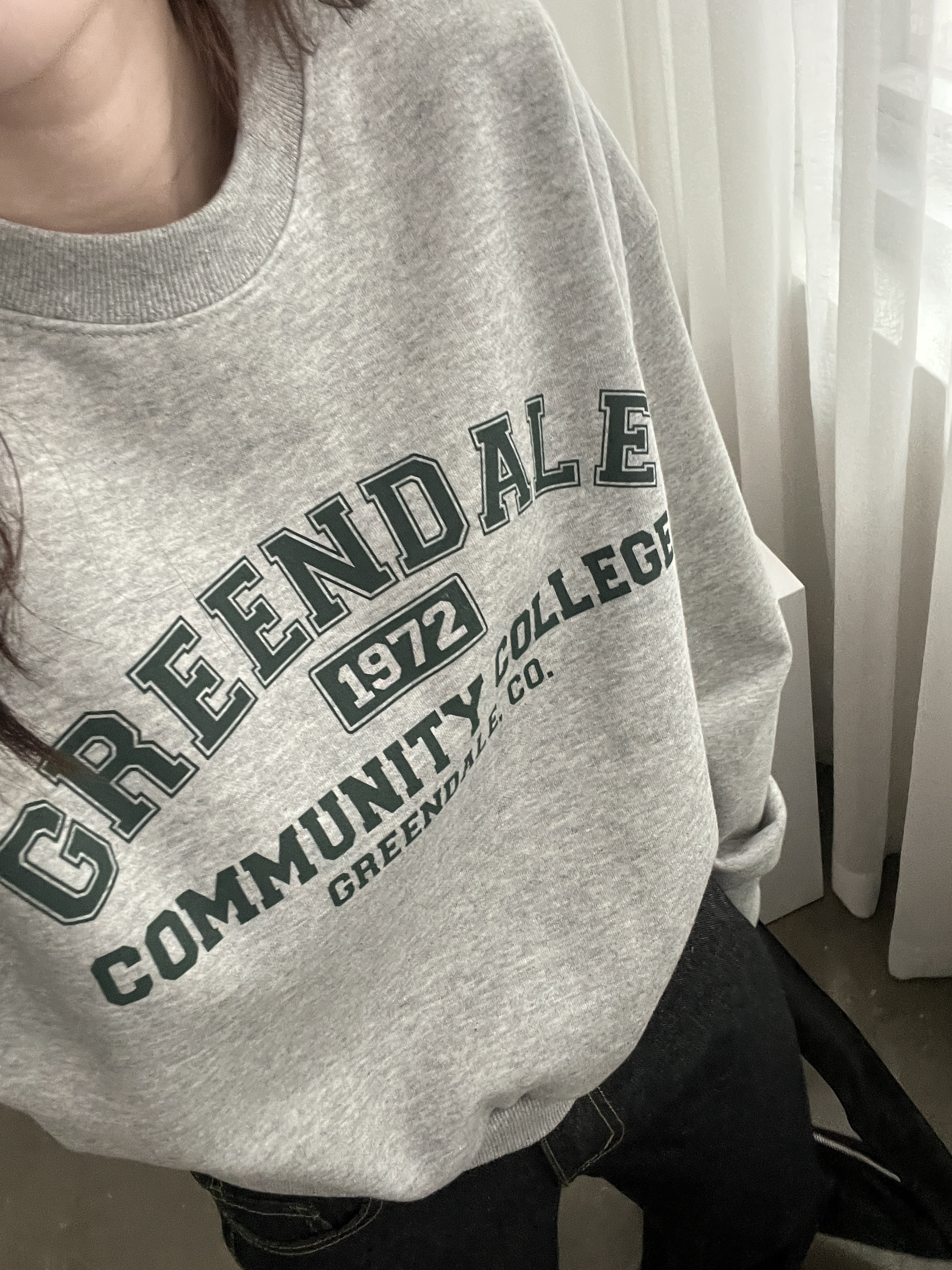 ラウンドネックベーシック長袖ロゴスウェット | 詳細画像12