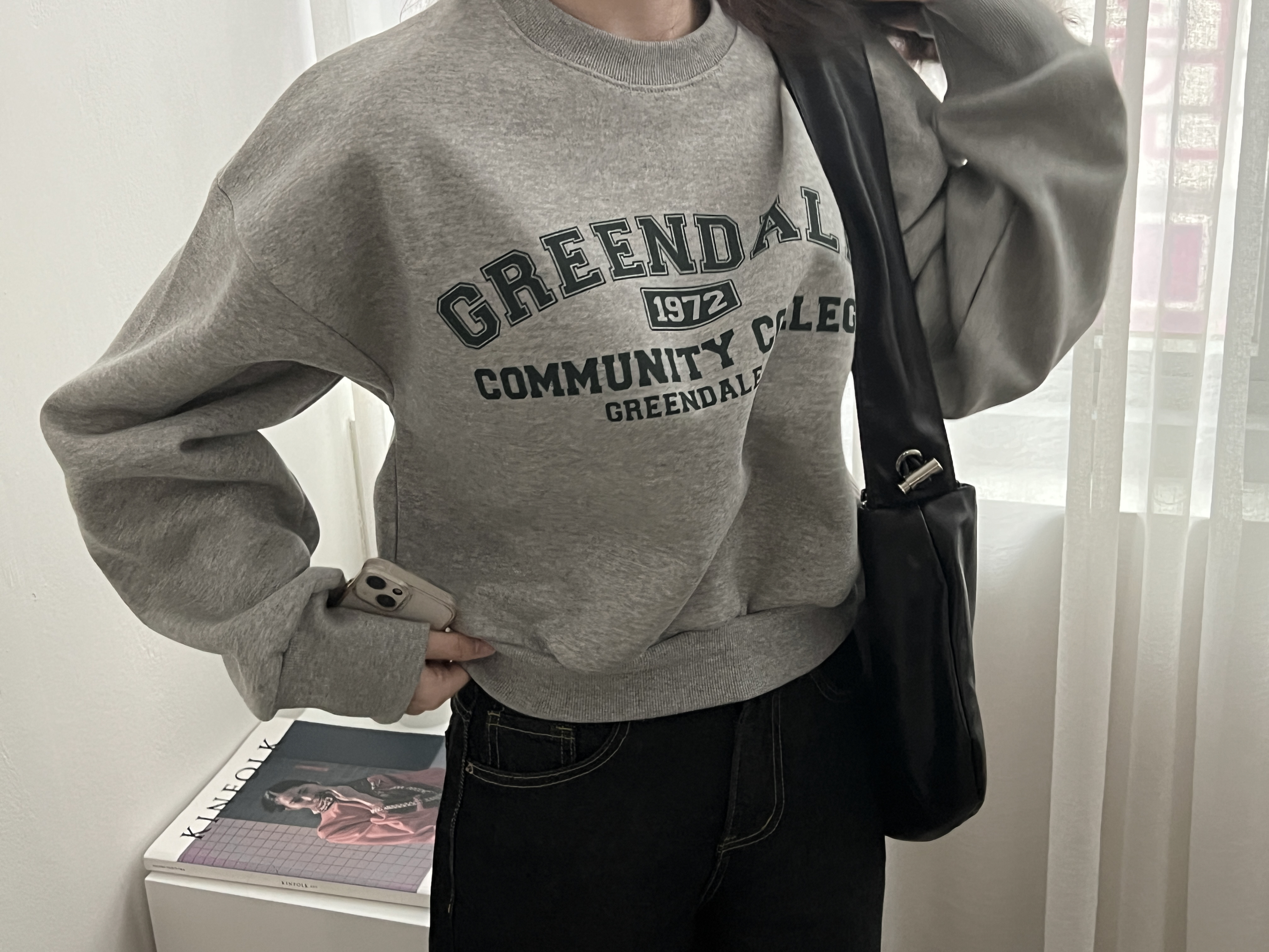 ラウンドネックベーシック長袖ロゴスウェット | 詳細画像11