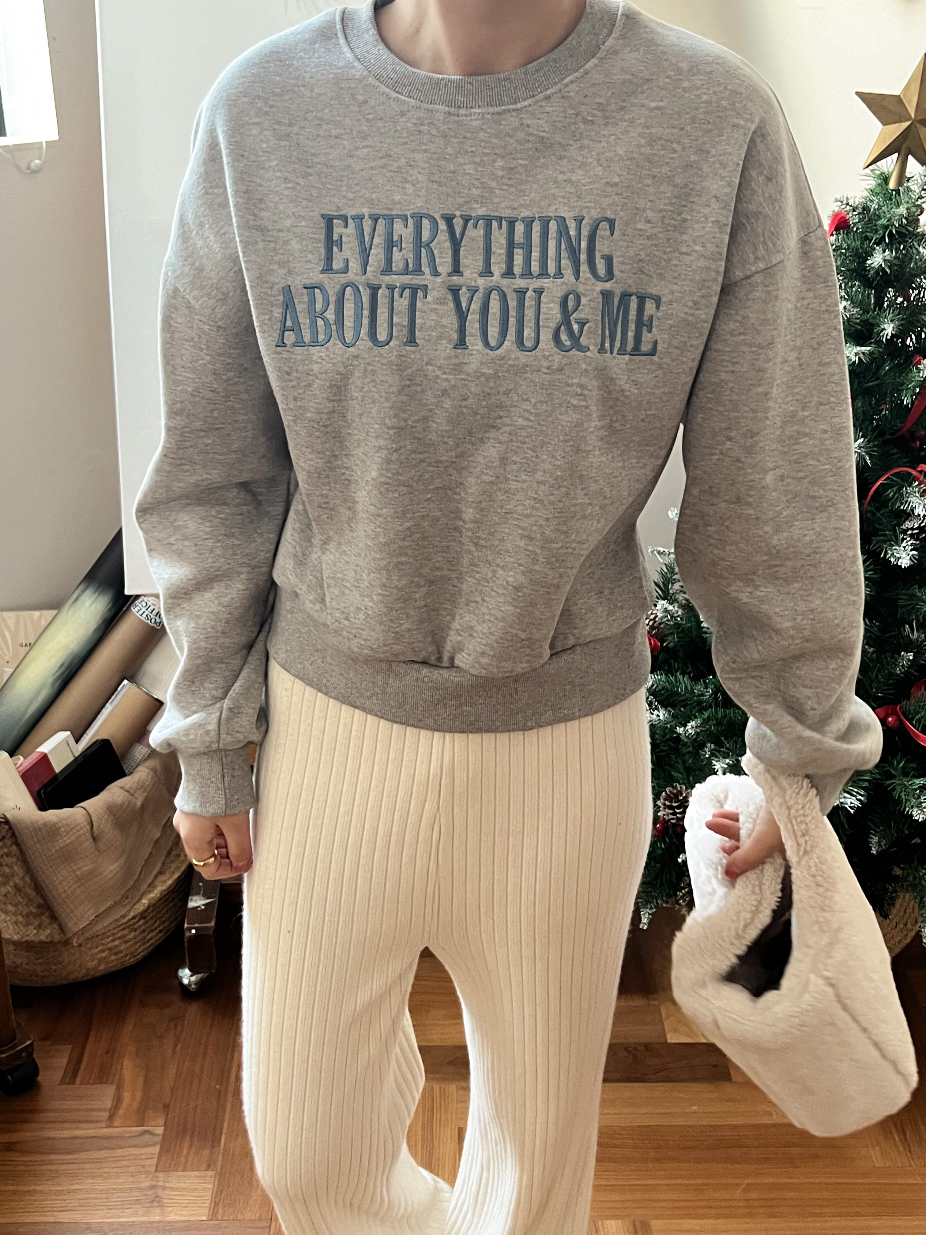 ラウンドネックベーシック長袖刺繍ロゴスウェット | 詳細画像8