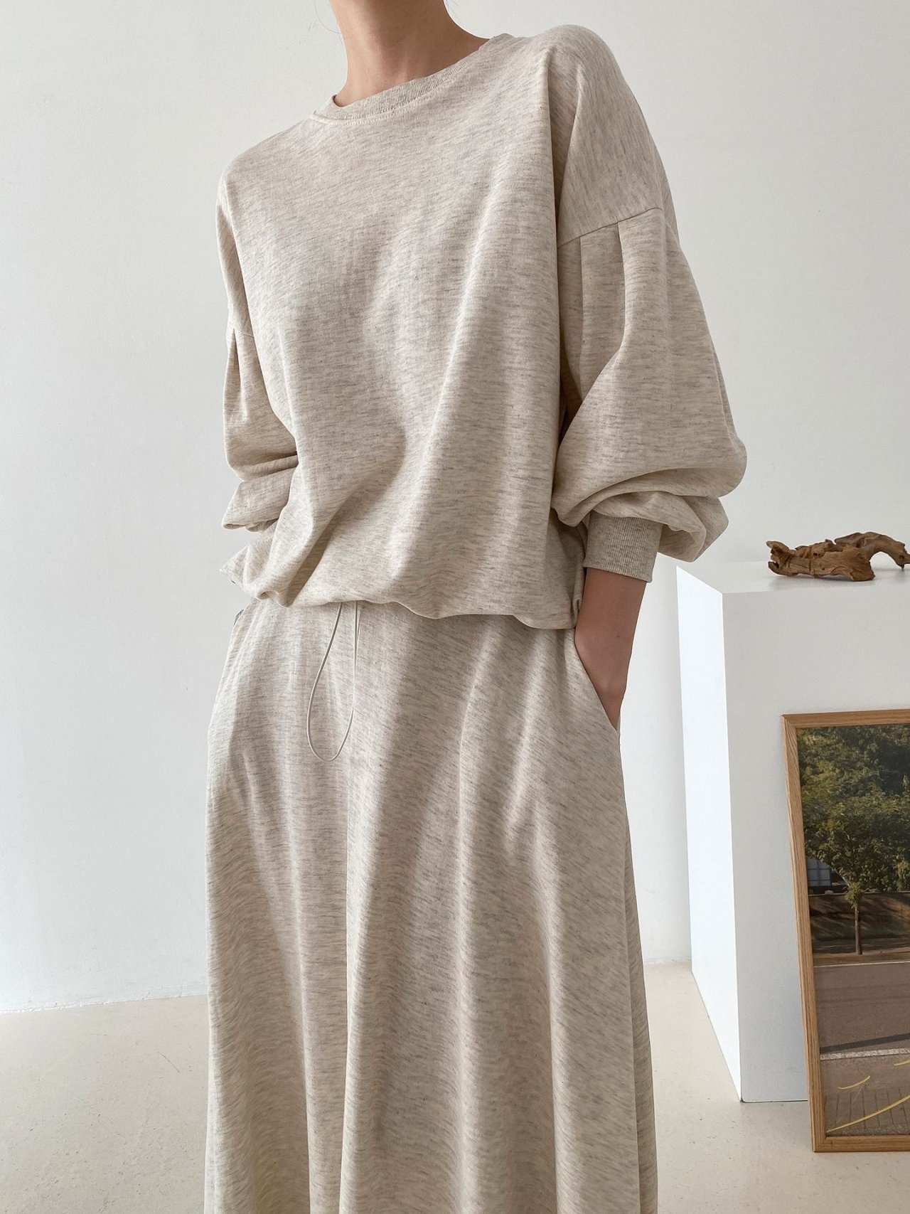 ラウンドネックベーシックウエストゴムロング長袖フレアセットアップスカートスウェットトレーニング | 詳細画像4