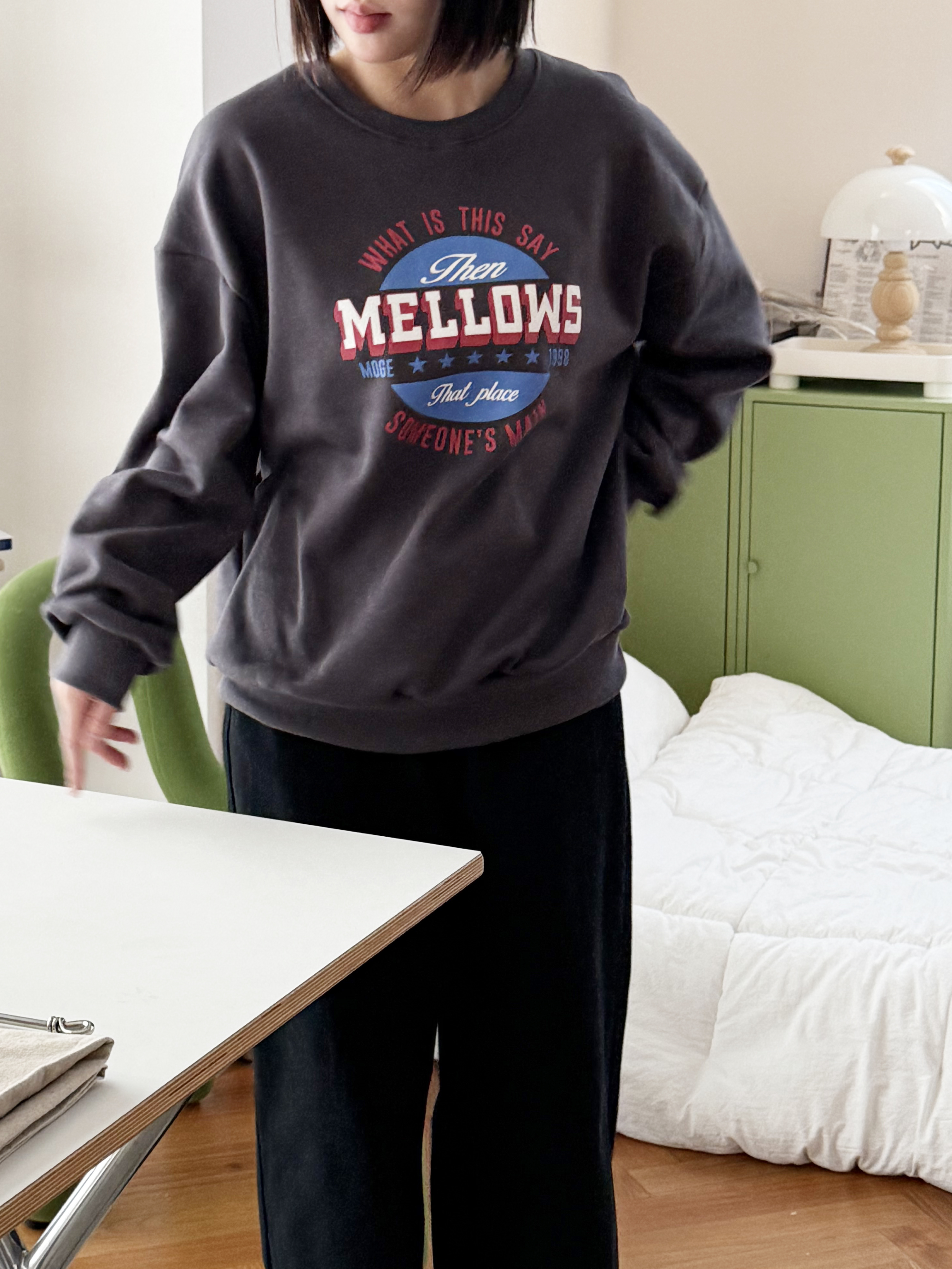 ラウンドネックベーシックルーズ長袖ロゴスウェット | 詳細画像6