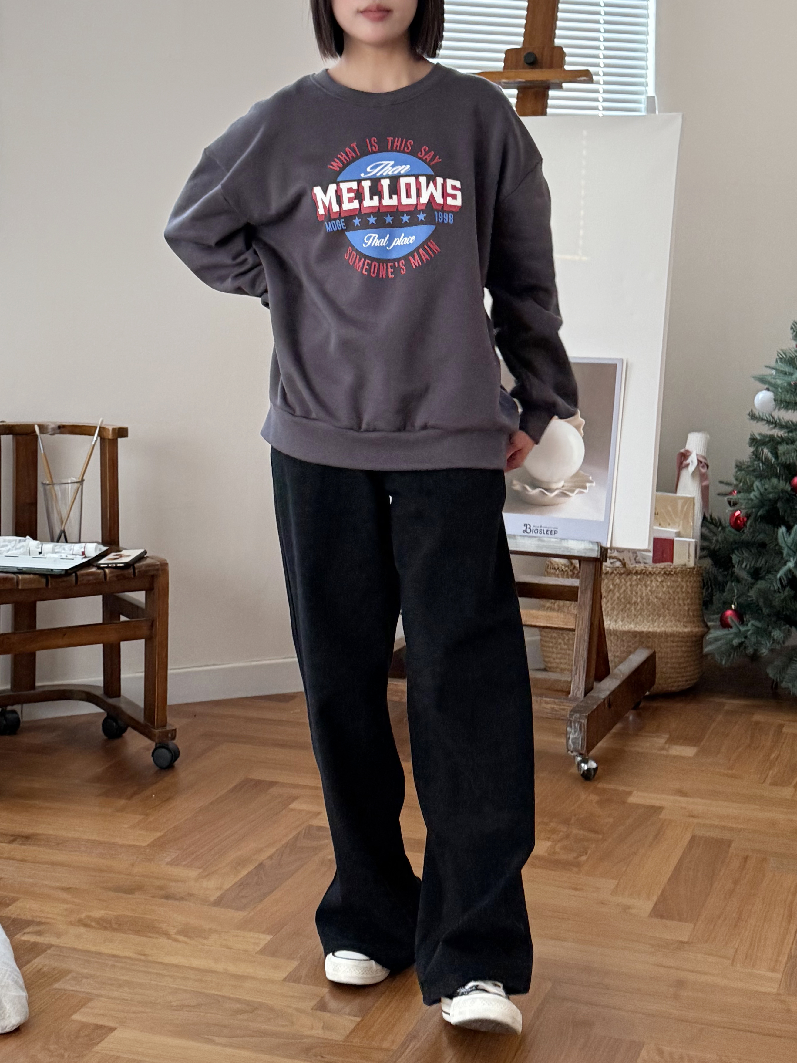 ラウンドネックベーシックルーズ長袖ロゴスウェット | 詳細画像8