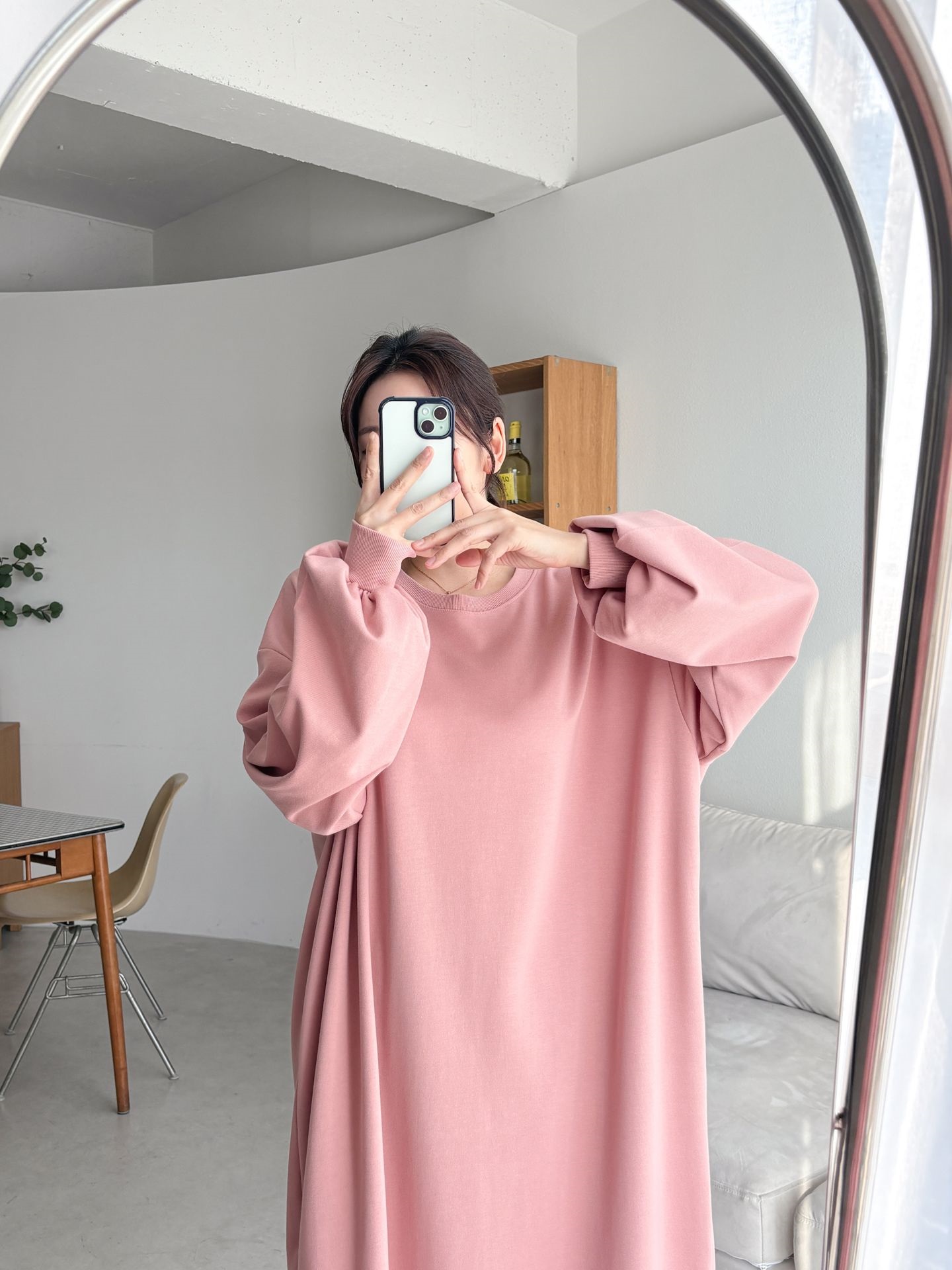 ラウンドネックスリットベーシックボクシールーズ長袖ワンピース | 詳細画像7