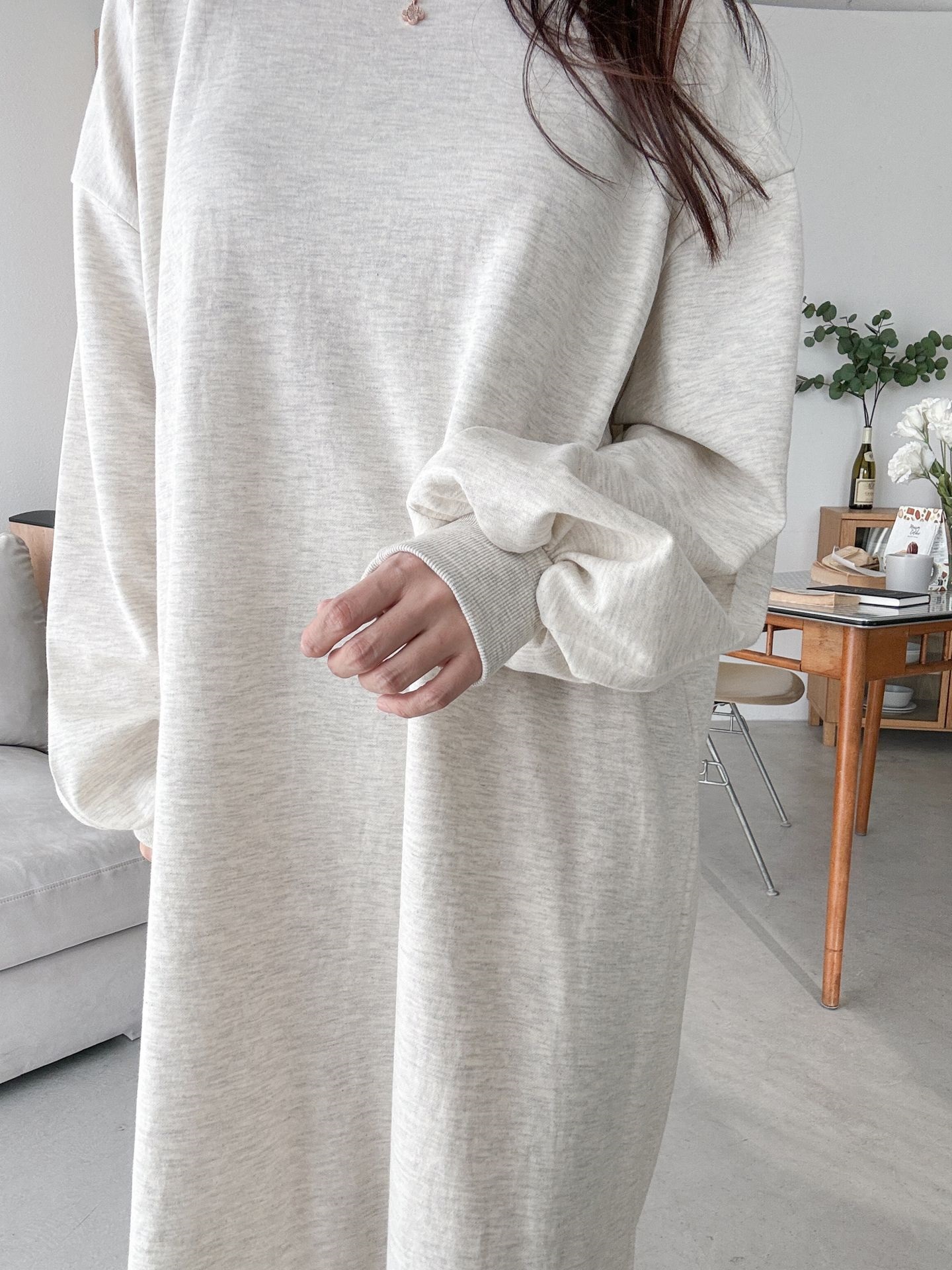 ラウンドネックスリットベーシックボクシールーズ長袖ワンピース | 詳細画像5