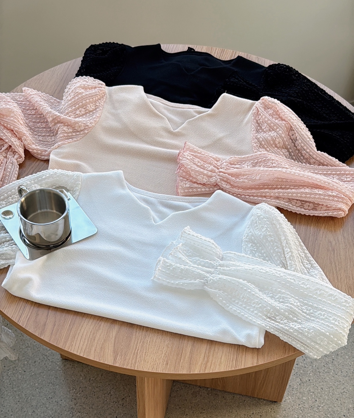 レースシースルーコンビラウンドネックベーシック長袖ブラウス | 詳細画像11