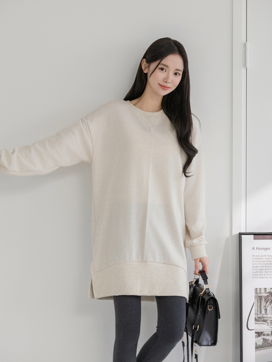 コットンラウンドネックスリットベーシック長袖ミディワンピース | 詳細画像17