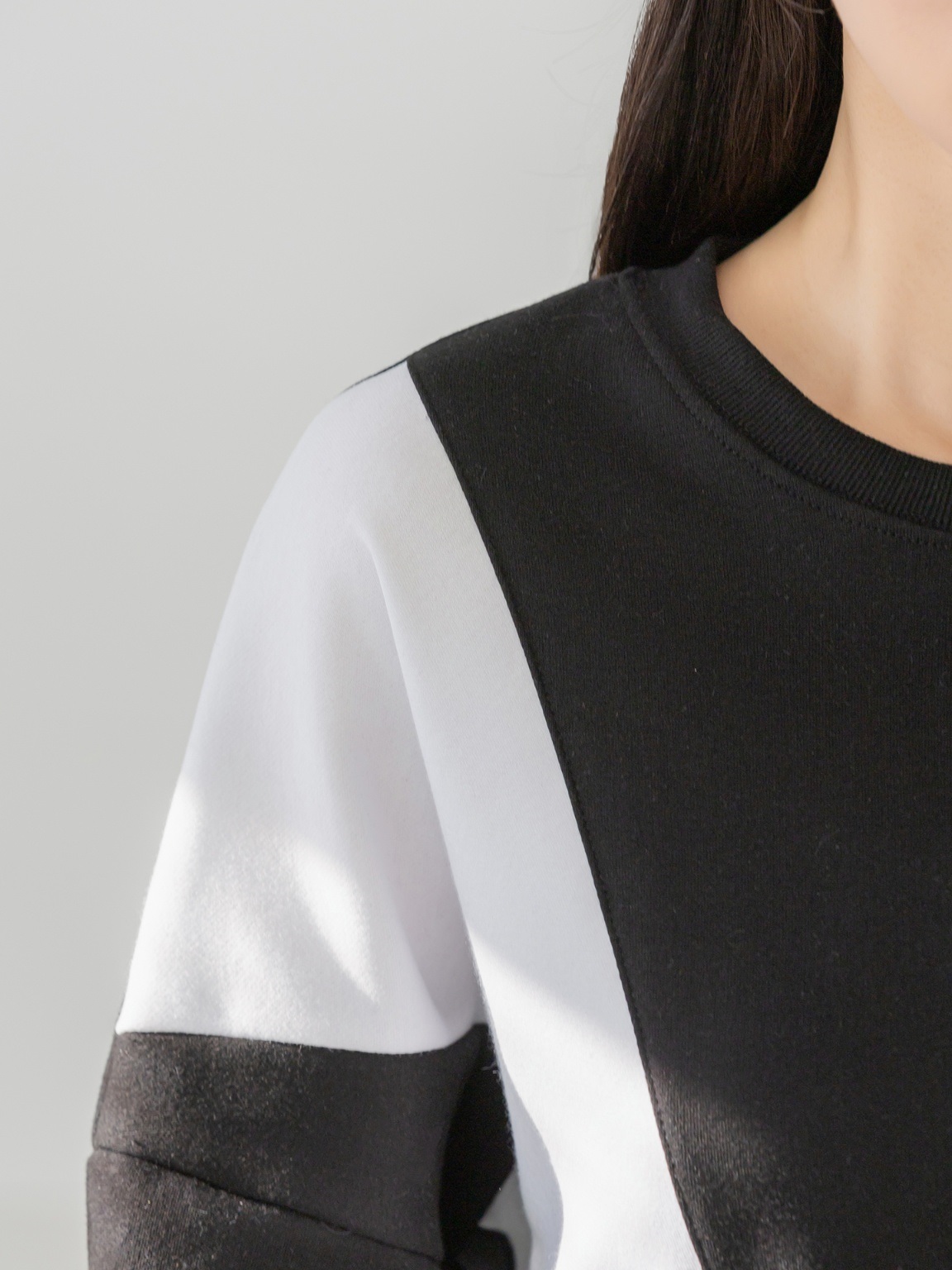 コンビコットンラウンドネックボクシールーズ長袖スウェット | 詳細画像3