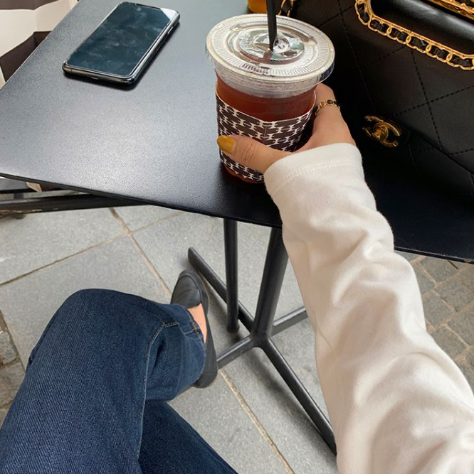 ラウンドネックベーシック長袖レタリングTシャツ | 詳細画像8