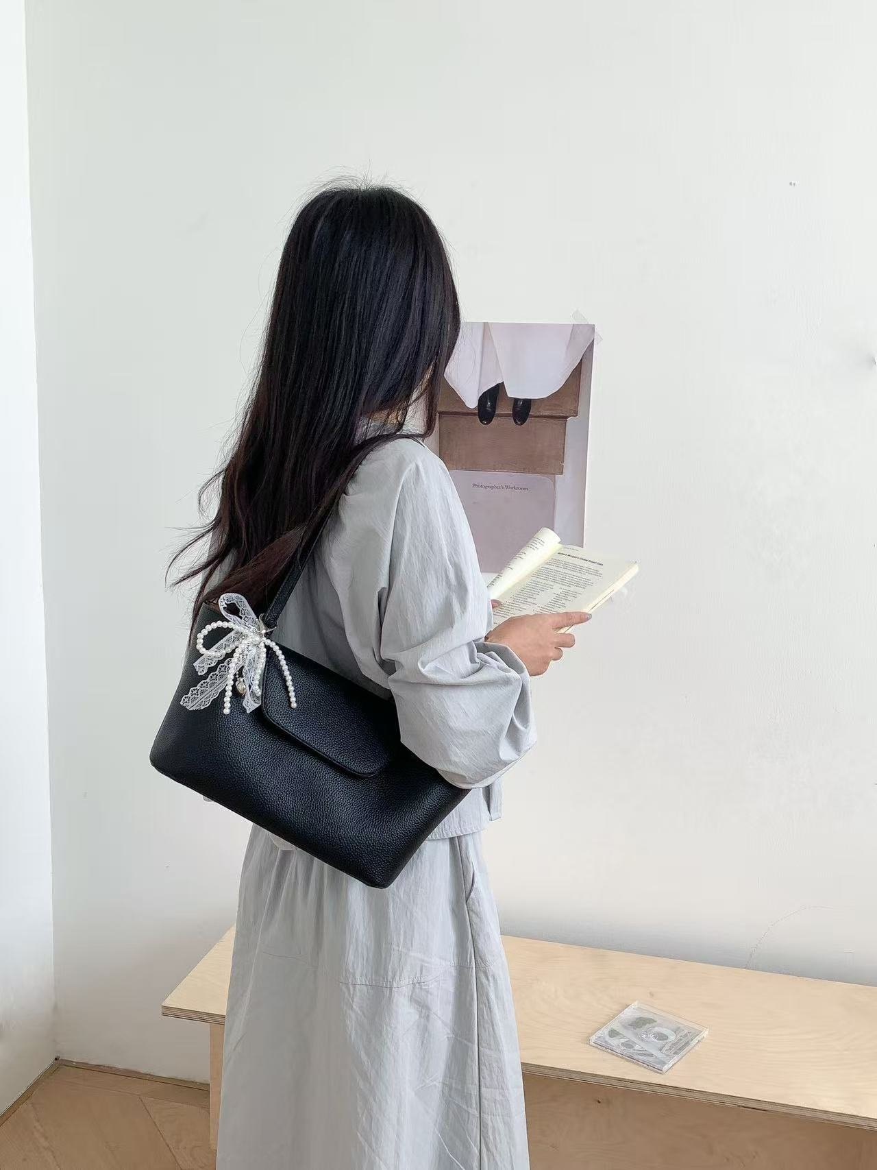 レザー調ベーシックショルダーバッグキーリングセット | 詳細画像8