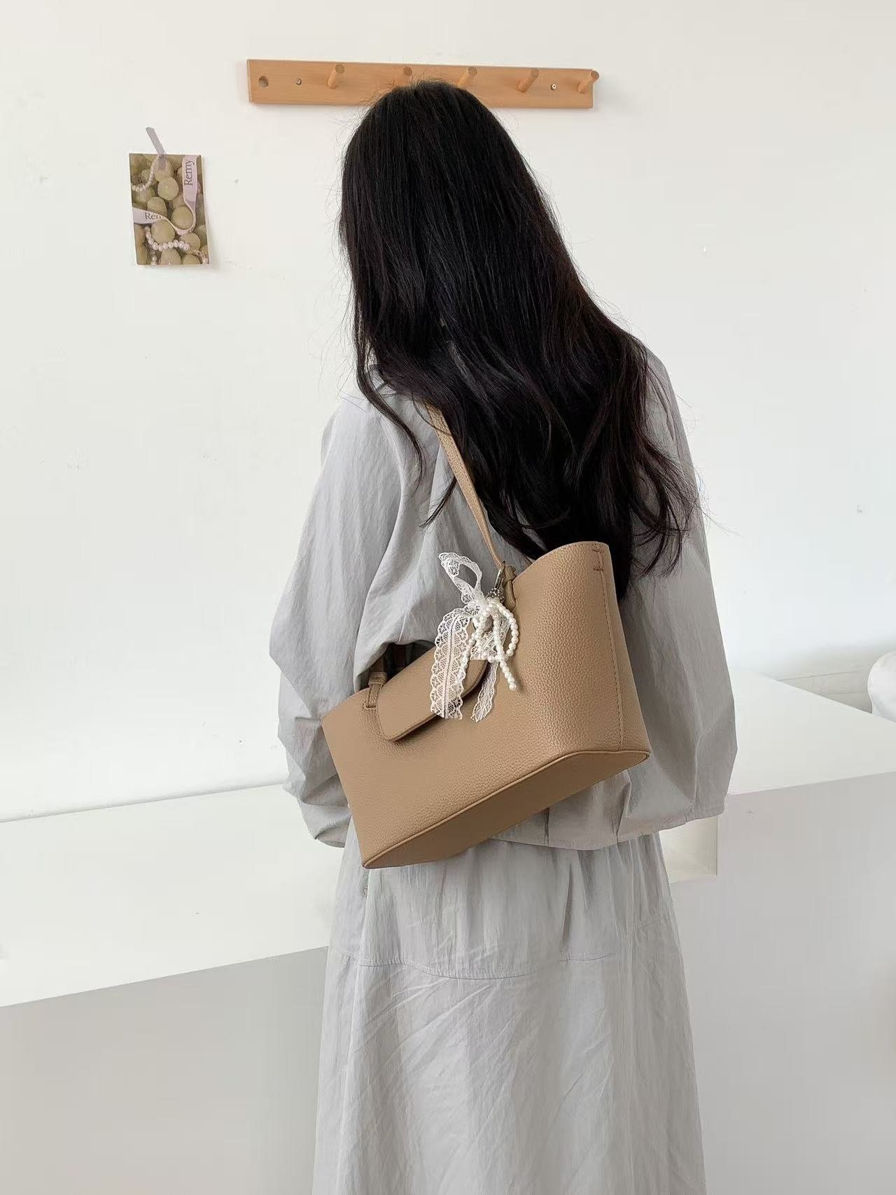 レザー調ベーシックショルダーバッグキーリングセット | 詳細画像10