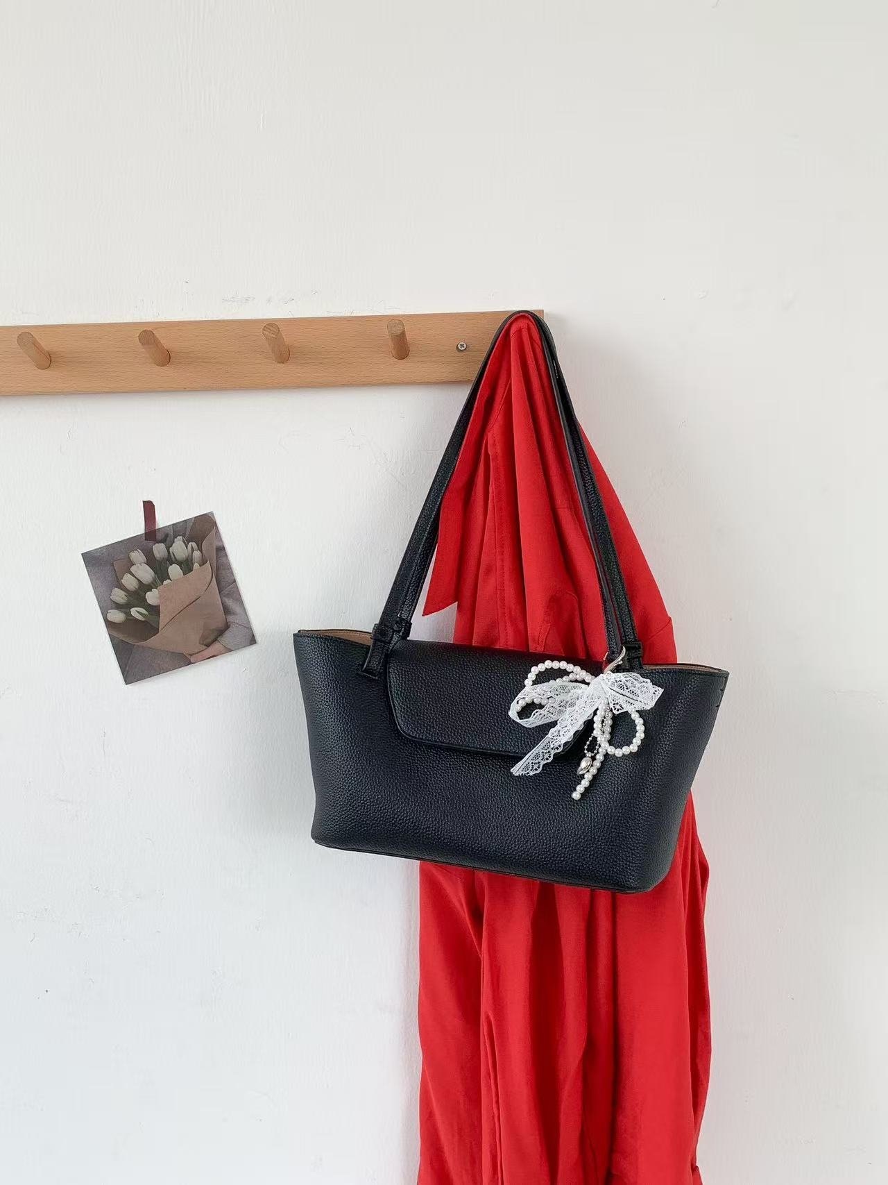 レザー調ベーシックショルダーバッグキーリングセット | 詳細画像13