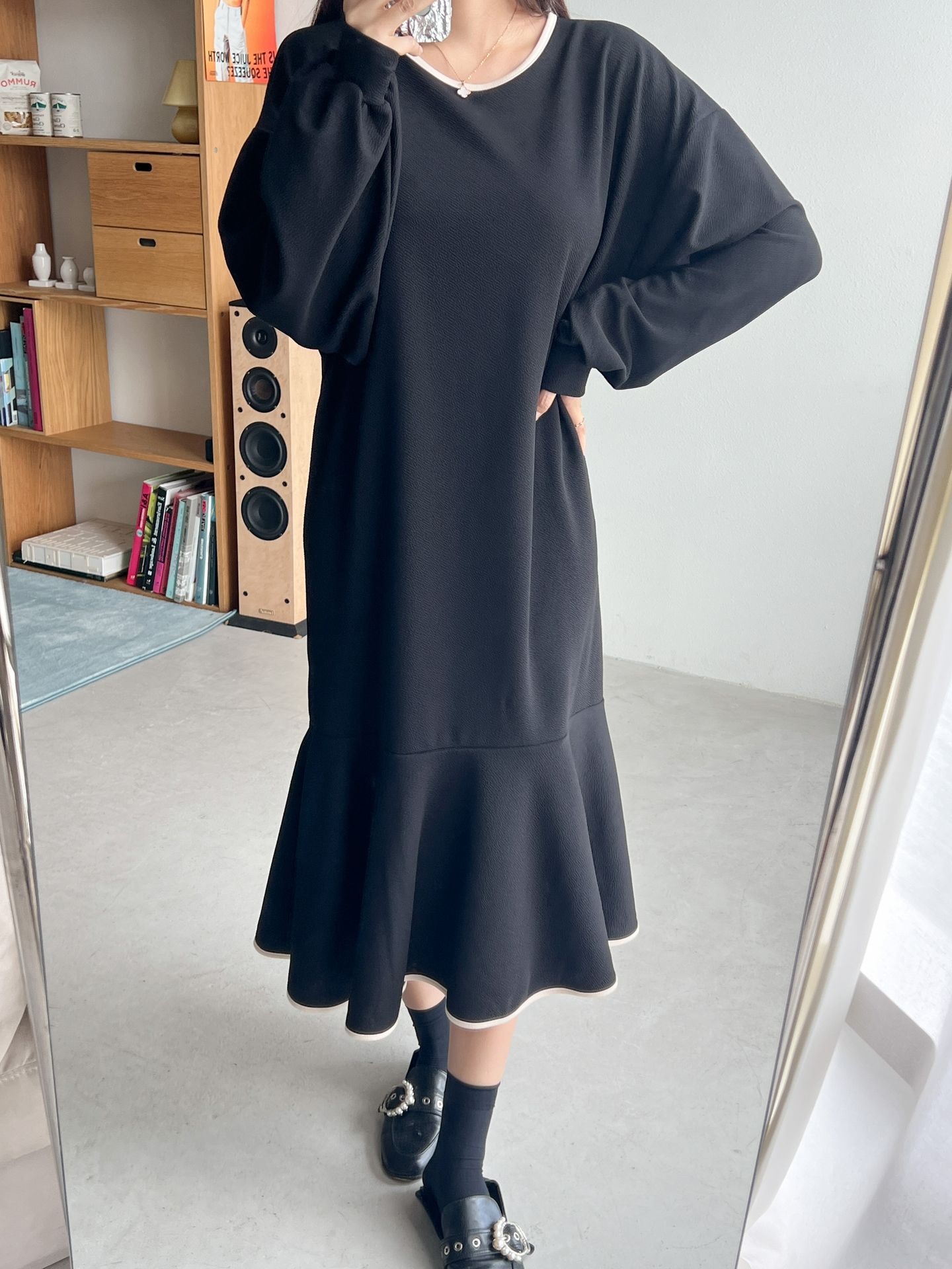 ラウンドネックバルーンロング長袖フレア配色ワンピース | 詳細画像21