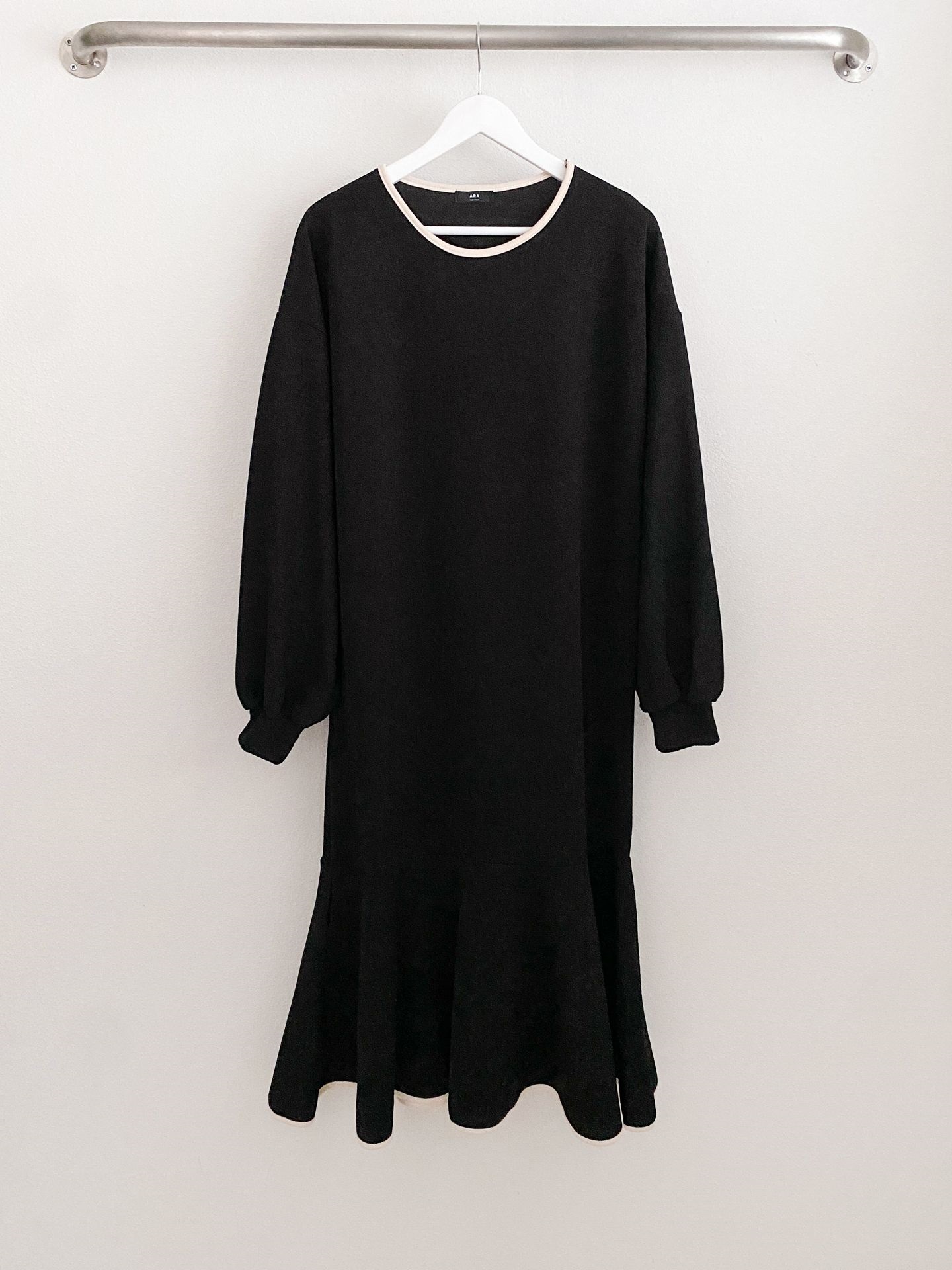 ラウンドネックバルーンロング長袖フレア配色ワンピース | 詳細画像26